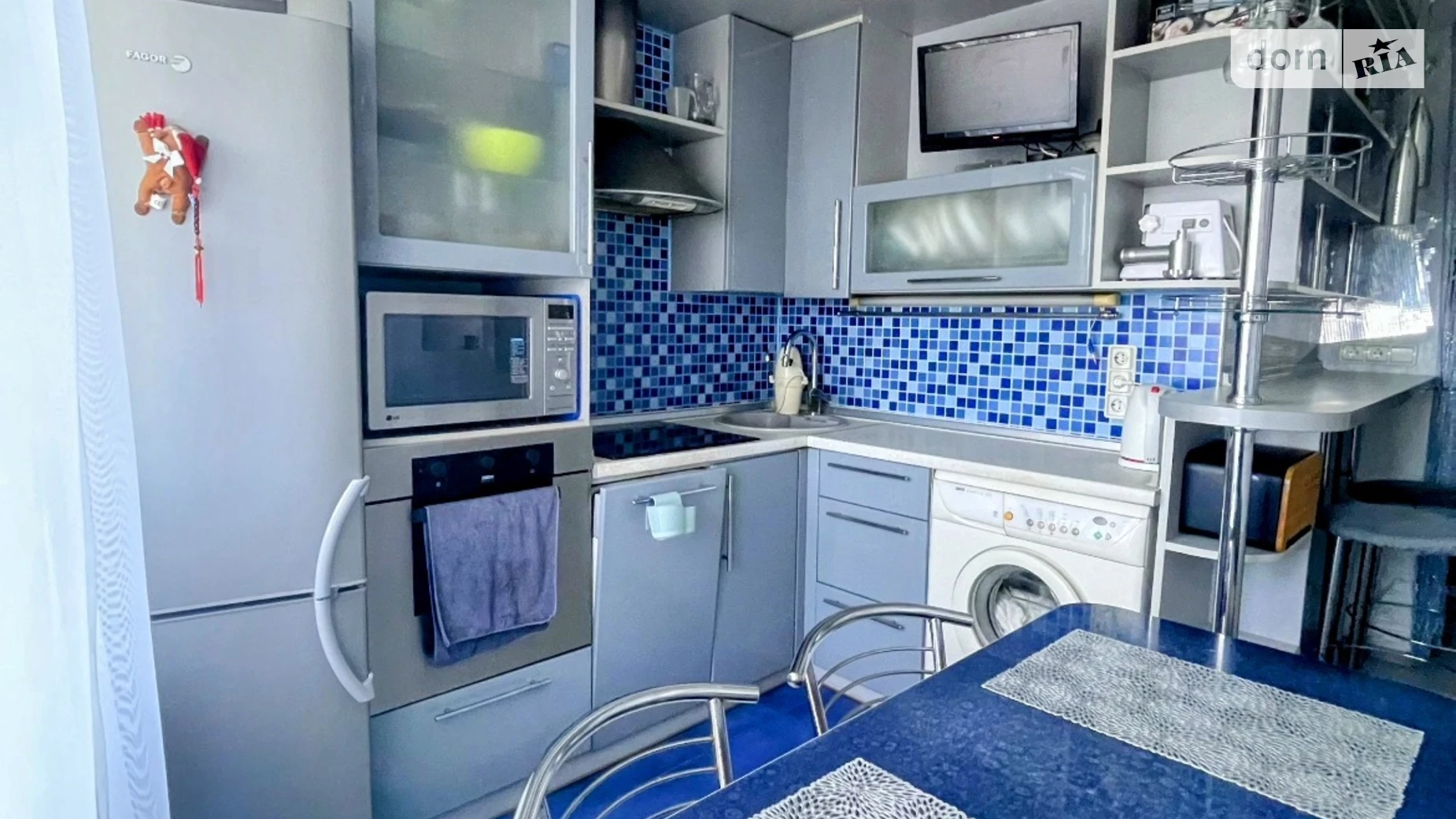 Продается 2-комнатная квартира 53.7 кв. м в, цена: 45000 $ - фото 3