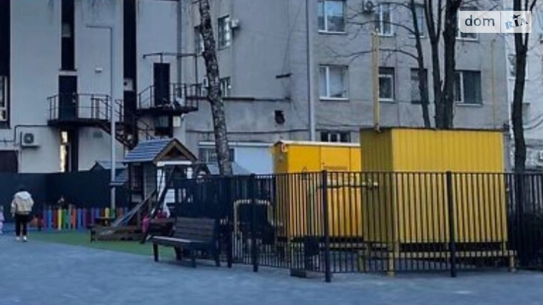 Продается 2-комнатная квартира 82.6 кв. м в Виннице, просп. Космонавтов - фото 2