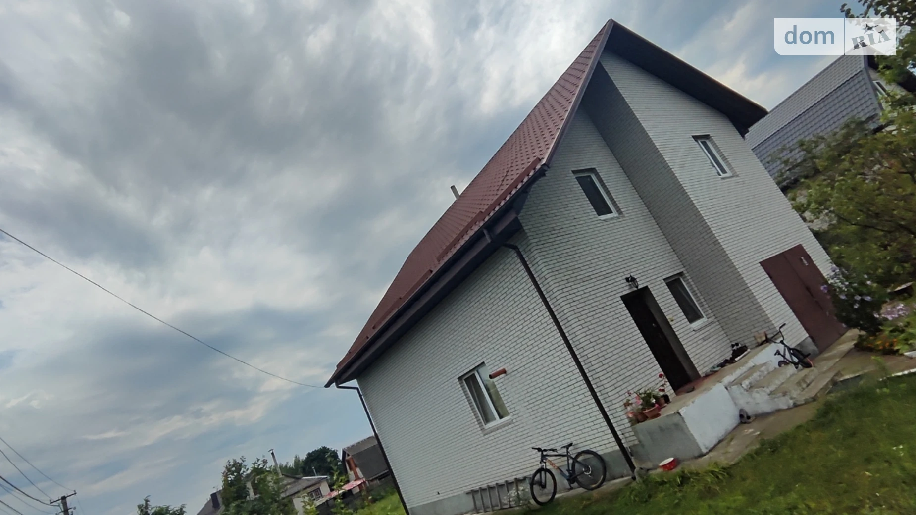 Продается дом на 2 этажа 148.5 кв. м с камином, цена: 90000 $ - фото 2