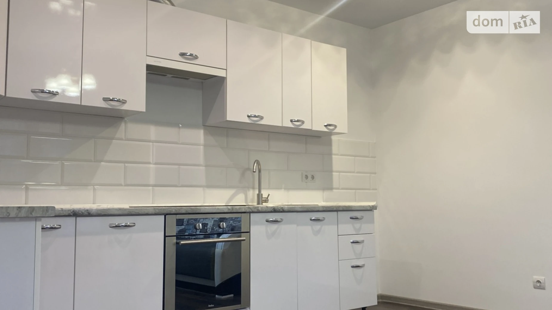 Продается 1-комнатная квартира 59 кв. м в Львове, цена: 125000 $ - фото 3