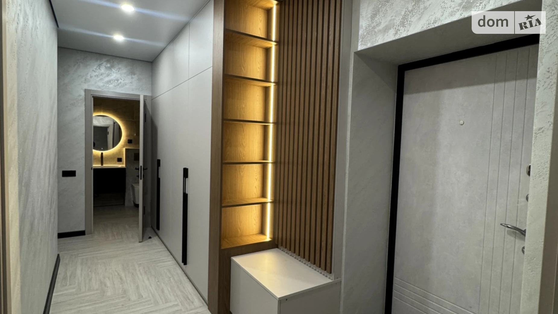 Продается 1-комнатная квартира 70.7 кв. м в Хмельницком, ул. Панаса Мирного, 16/4 - фото 2