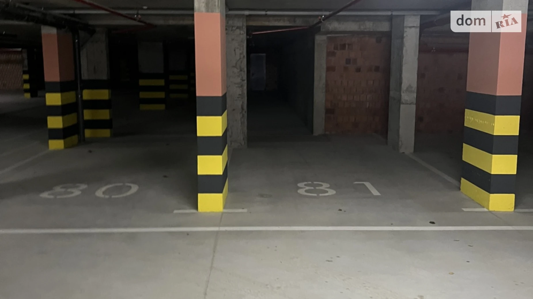 Сдается в аренду подземный паркинг под легковое авто на 18 кв. м, цена: 100 $ - фото 2