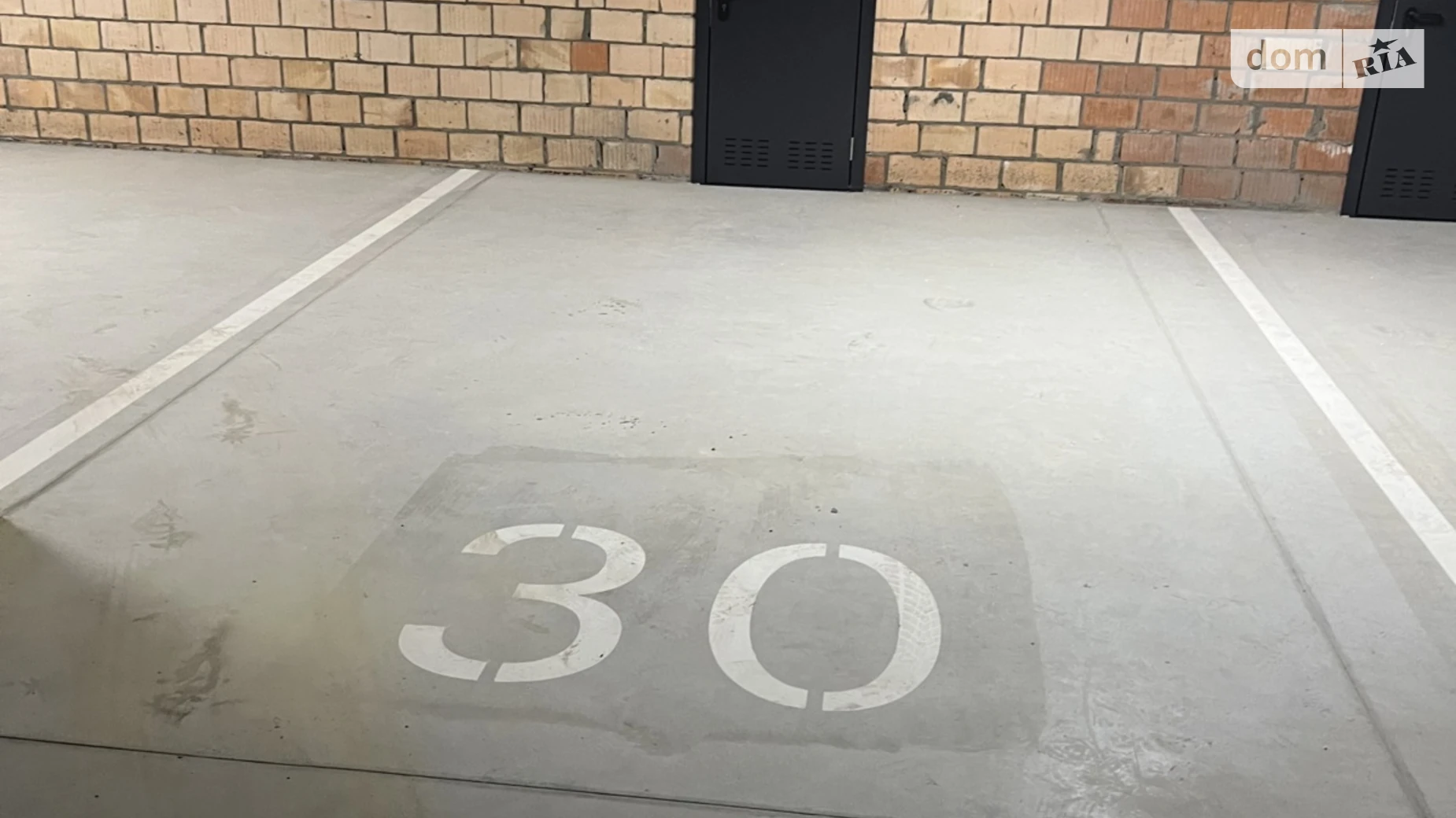 Сдается в аренду подземный паркинг под легковое авто на 18 кв. м, цена: 100 $ - фото 3