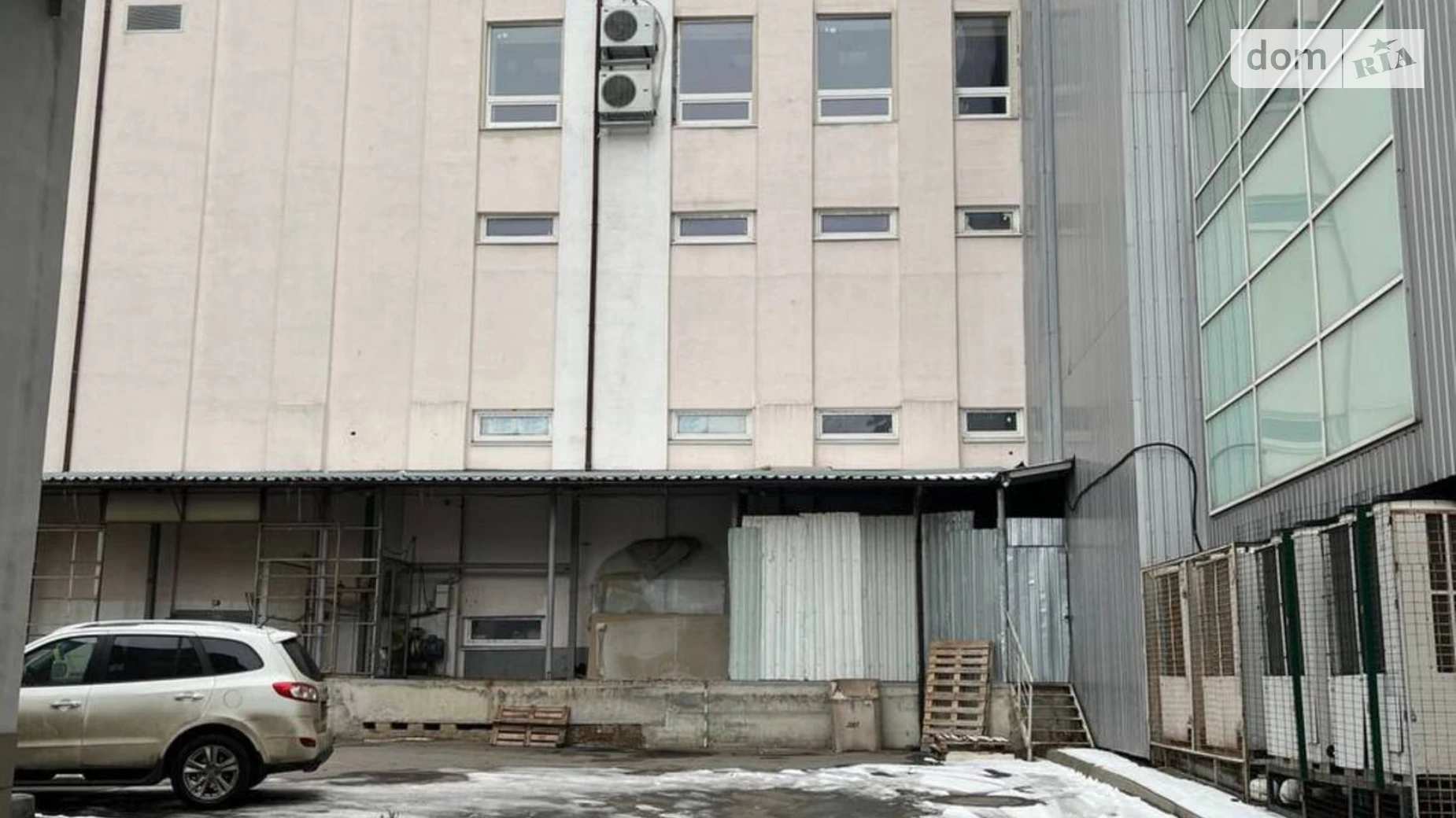 Сдается в аренду объект сферы услуг 1200 кв. м в 5-этажном здании, цена: 360000 грн - фото 4