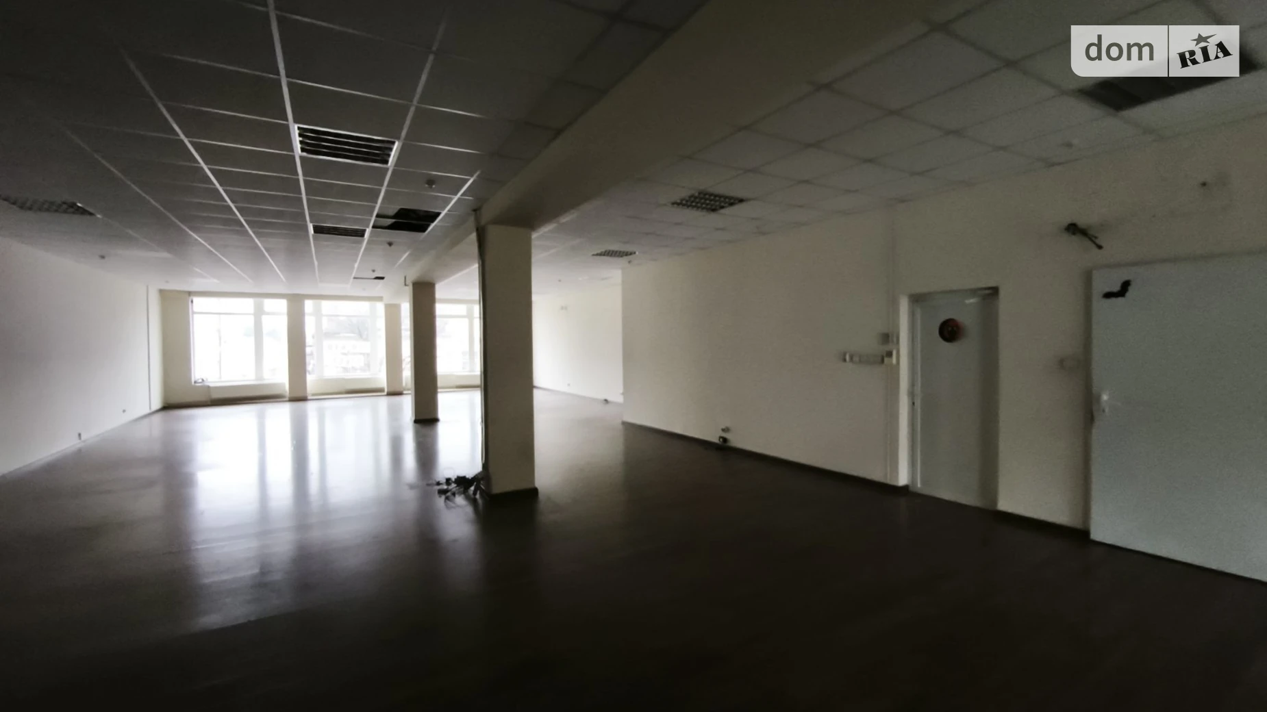 Здається в оренду офіс 215 кв. м в бізнес-центрі, цена: 1000 $ - фото 4