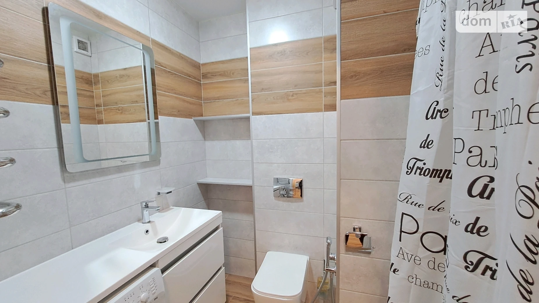 2-комнатная квартира 70 кв. м в Тернополе, ул. Мира, 4В - фото 4