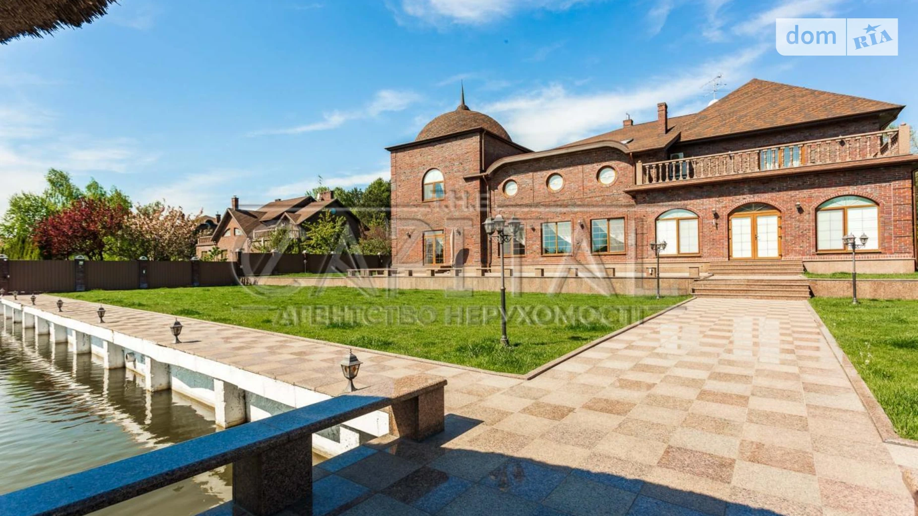 Продается дом на 2 этажа 1086.6 кв. м с бассейном, цена: 1550000 $ - фото 4