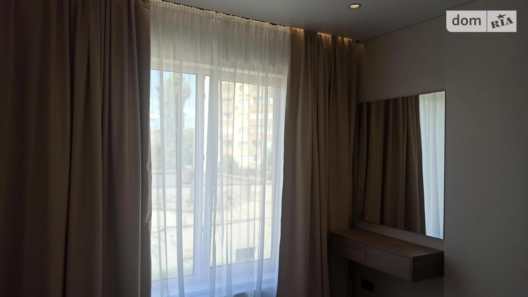 Продается 1-комнатная квартира 42 кв. м в Ужгороде, ул. Новака, 54 - фото 5