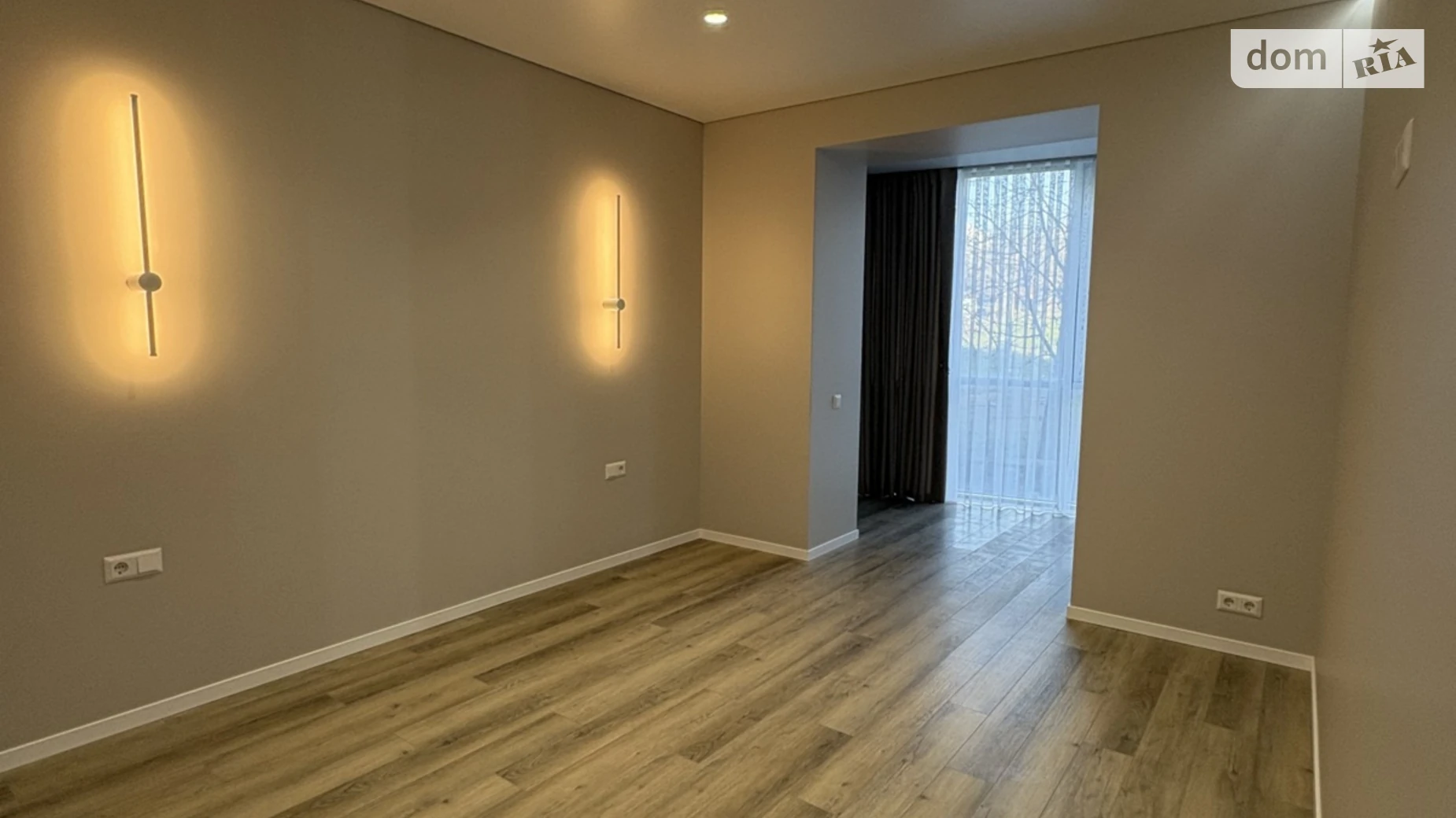 Продається 2-кімнатна квартира 82 кв. м у Чернівцях, вул. Чорновола В'ячеслава, 1 корпус 2 - фото 2