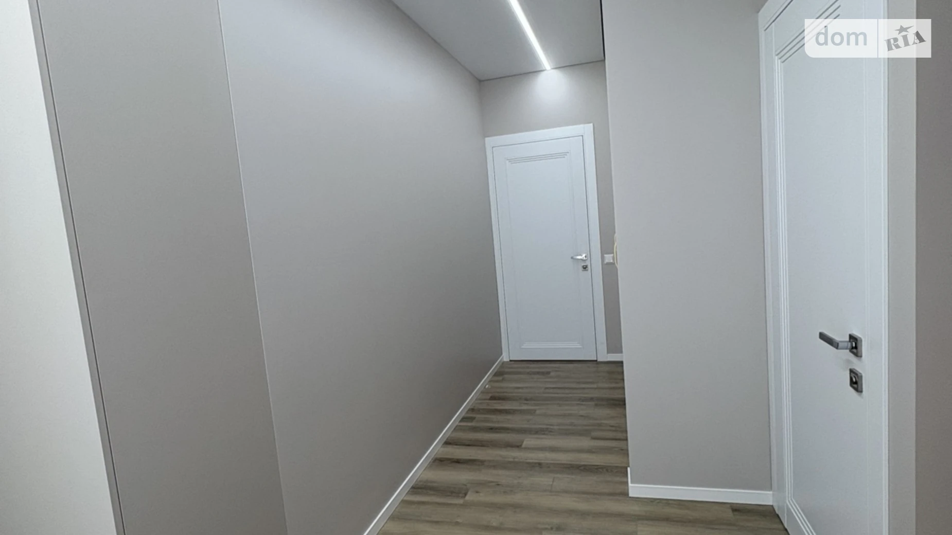 Продається 2-кімнатна квартира 82 кв. м у Чернівцях, вул. Чорновола В'ячеслава, 1 корпус 2 - фото 3