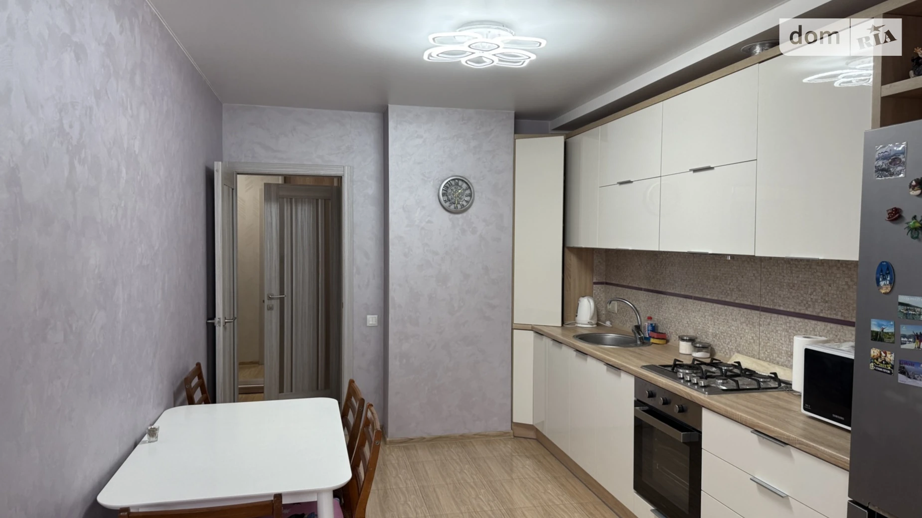 Сдается в аренду 1-комнатная квартира 50 кв. м в Виннице, ул. Пирогова, 76Б - фото 2