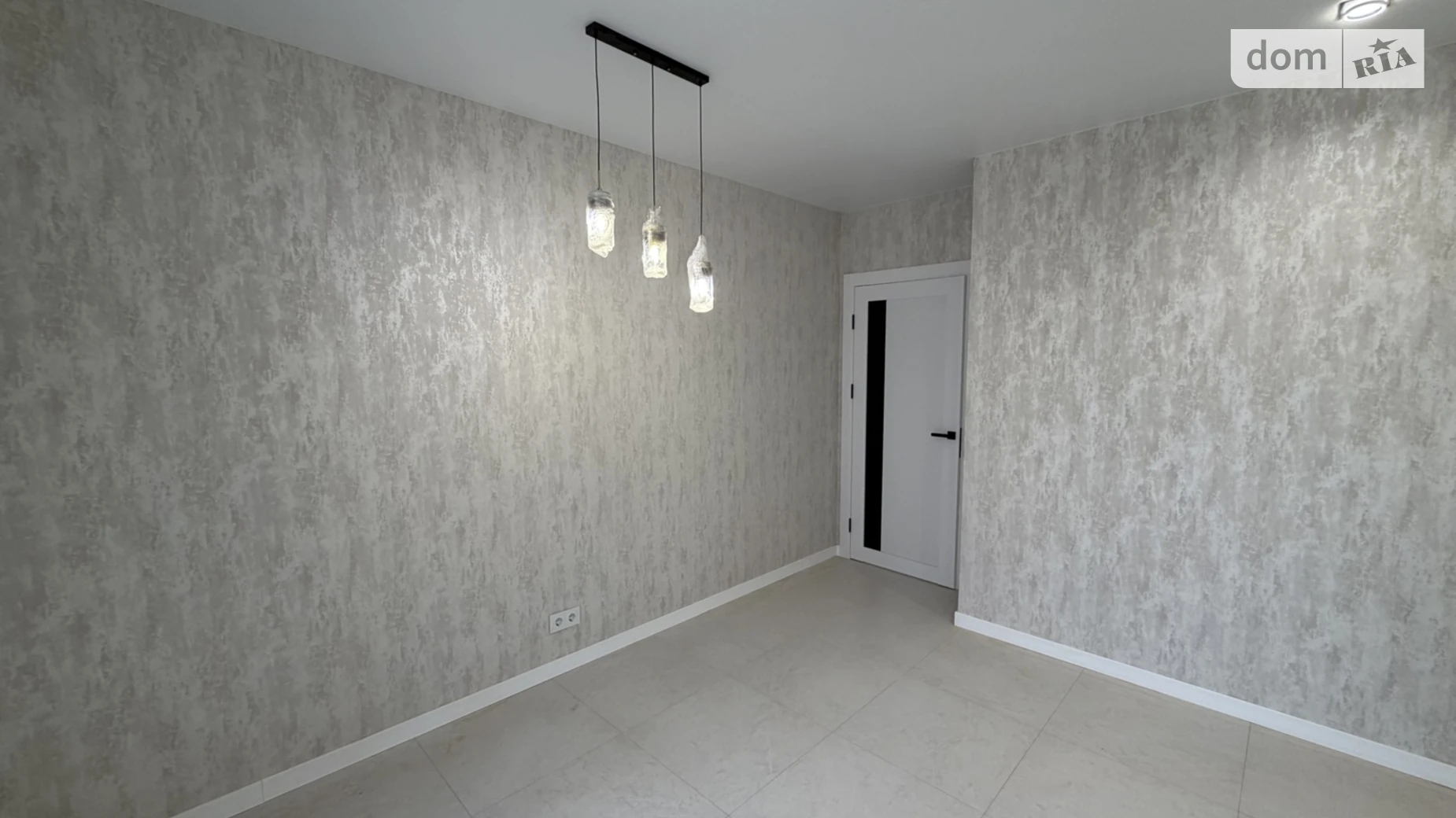 Продается 1-комнатная квартира 44 кв. м в Виннице, ул. Костя Широцкого, 5А - фото 2