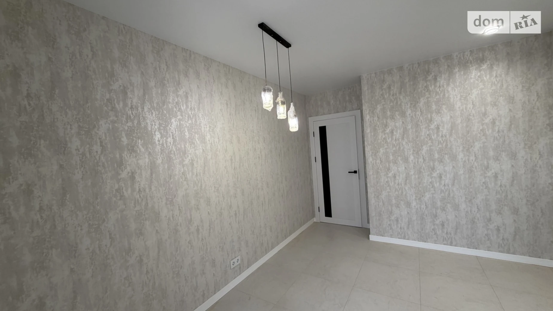 Продается 1-комнатная квартира 44 кв. м в Виннице, ул. Костя Широцкого, 5А - фото 3