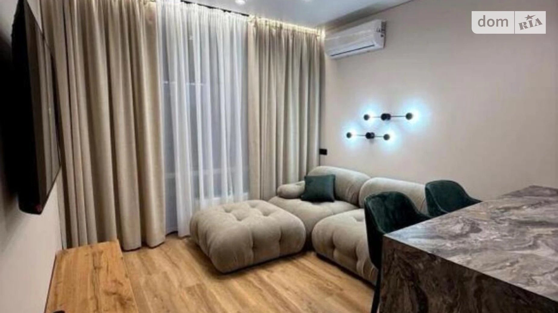 Продається 1-кімнатна квартира 44 кв. м у Києві, вул. Івана Виговського(Маршала Гречка), 40/12 - фото 2