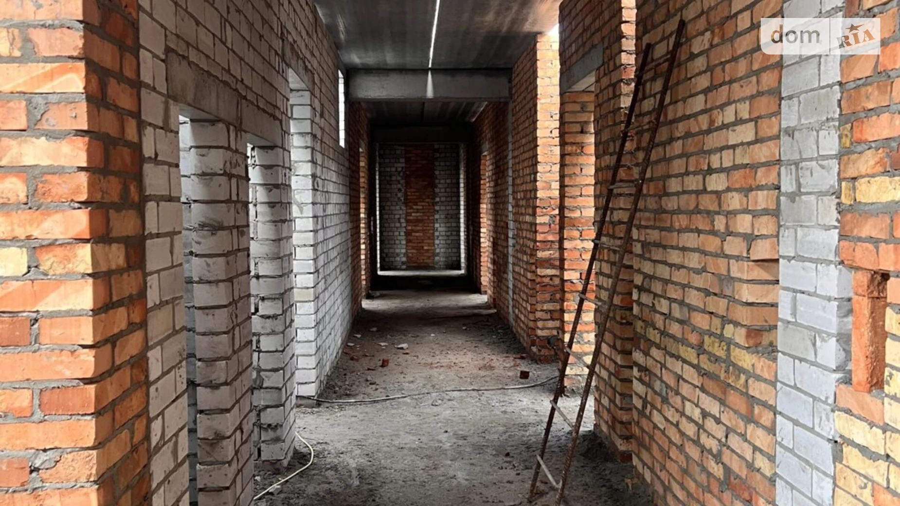 Продается 2-комнатная квартира 69.6 кв. м в Черкассах, ул. Героев Днепра - фото 2