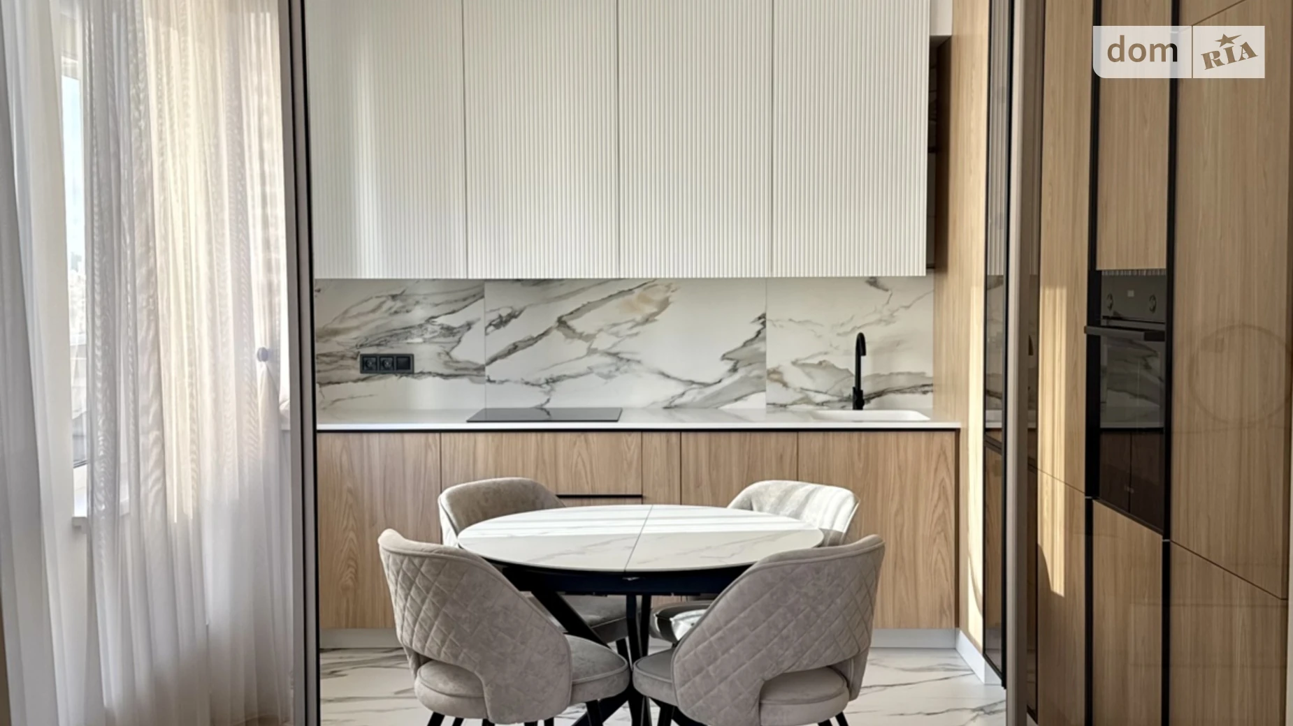 Продается 2-комнатная квартира 64 кв. м в Киеве, ул. Костанайская, 13 - фото 2