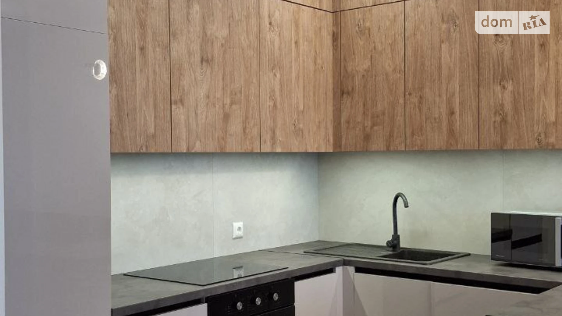 1-комнатная квартира 44 кв. м в Тернополе, ул. Цымбалистого, 1 - фото 3