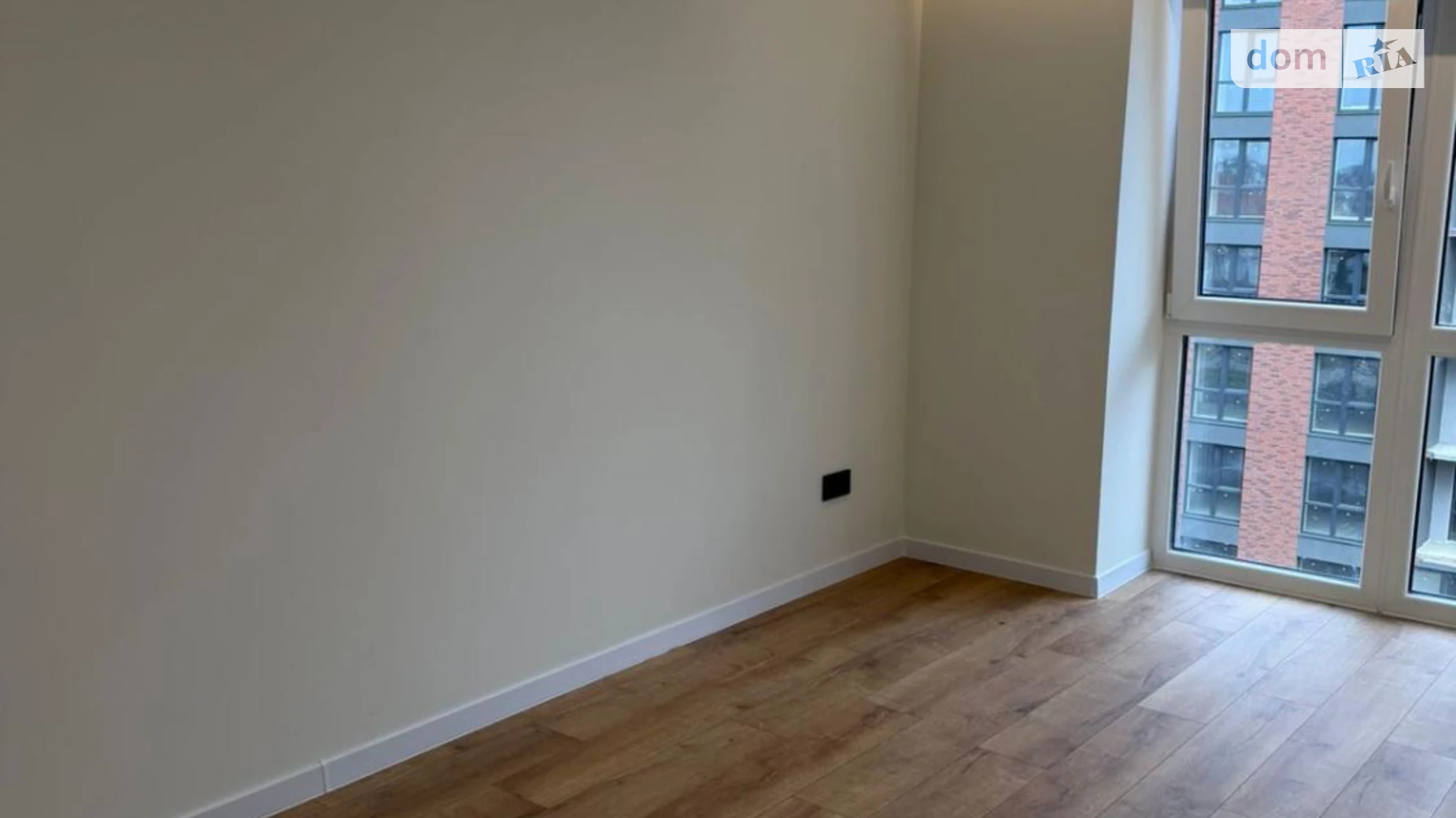 Продается 1-комнатная квартира 40.8 кв. м в Ужгороде, ул. Тлехаса - фото 3