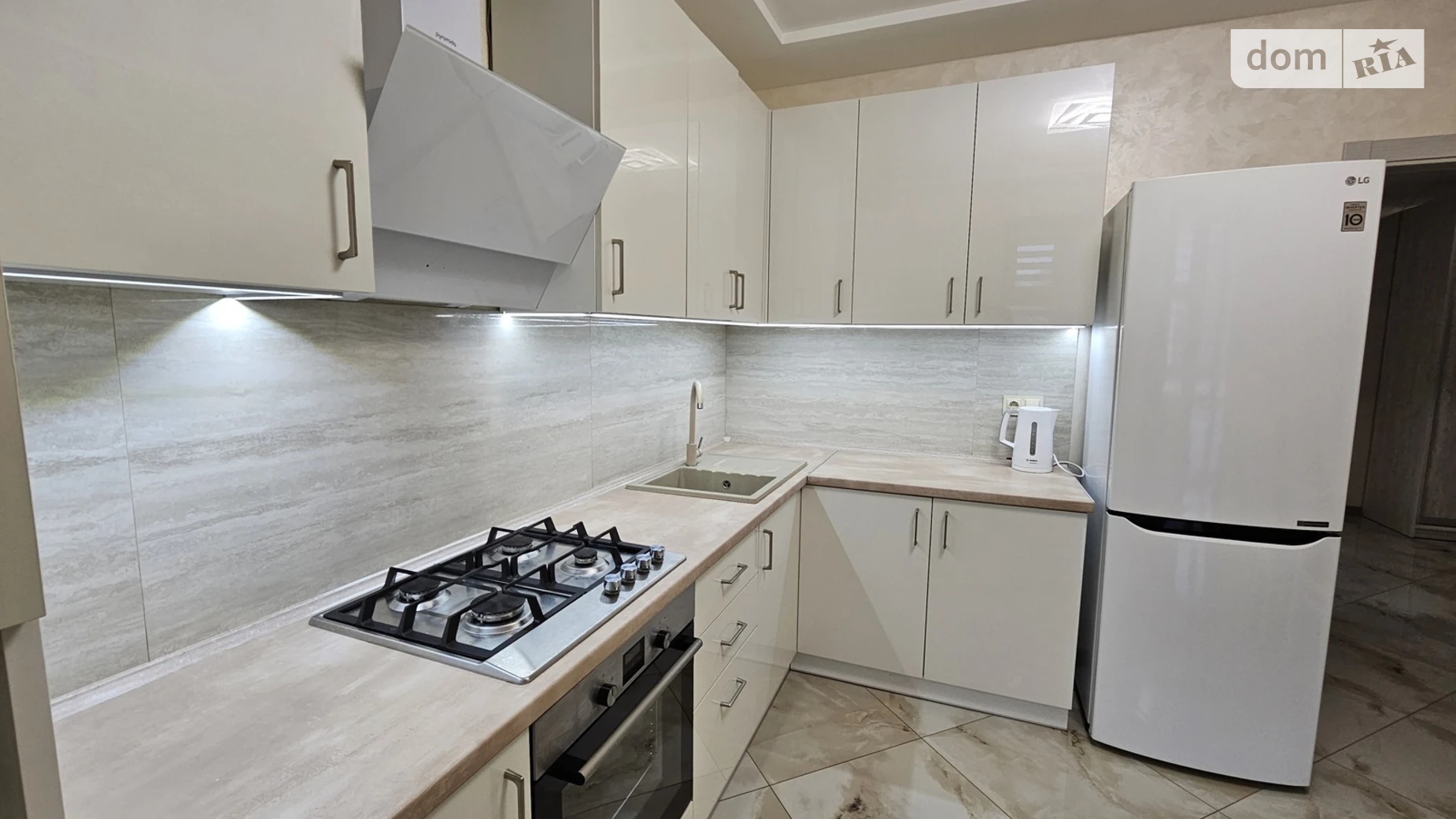 Сдается в аренду 2-комнатная квартира 65 кв. м в Виннице, просп. Юности - фото 3