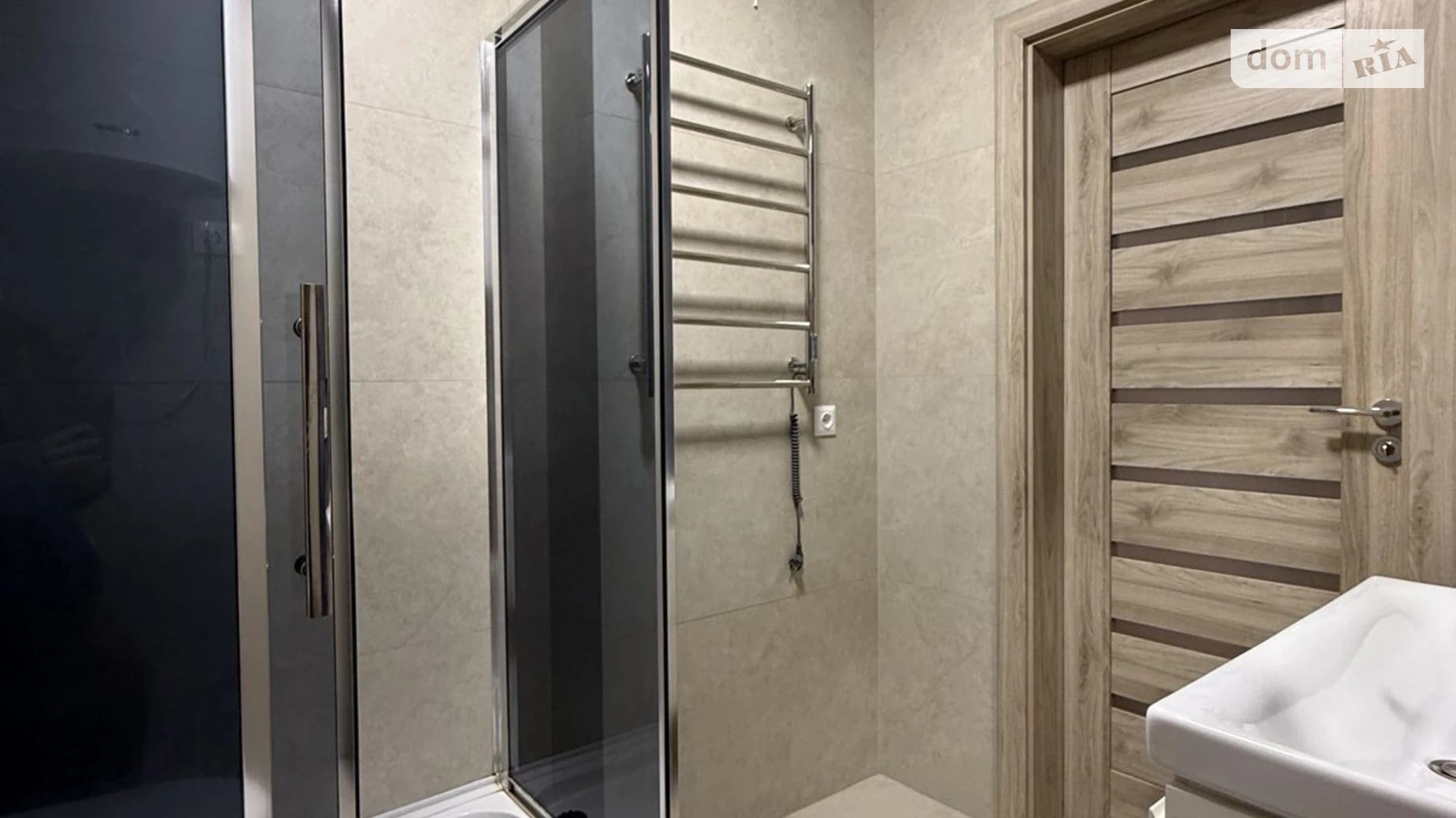 Продается 1-комнатная квартира 45.2 кв. м в Ровно, ул. Соборная, 16 - фото 4