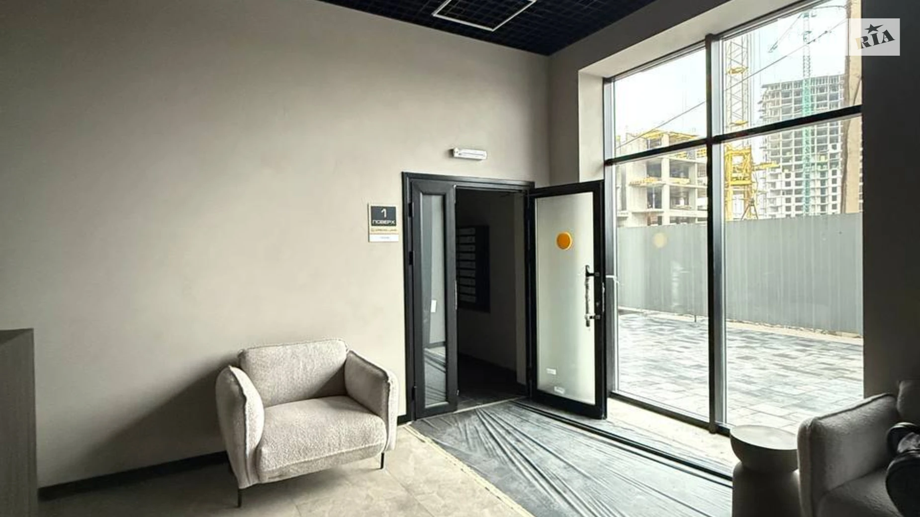 Продается 1-комнатная квартира 41 кв. м в Виннице, ул. Келецкая, 125А корпус 2 - фото 4