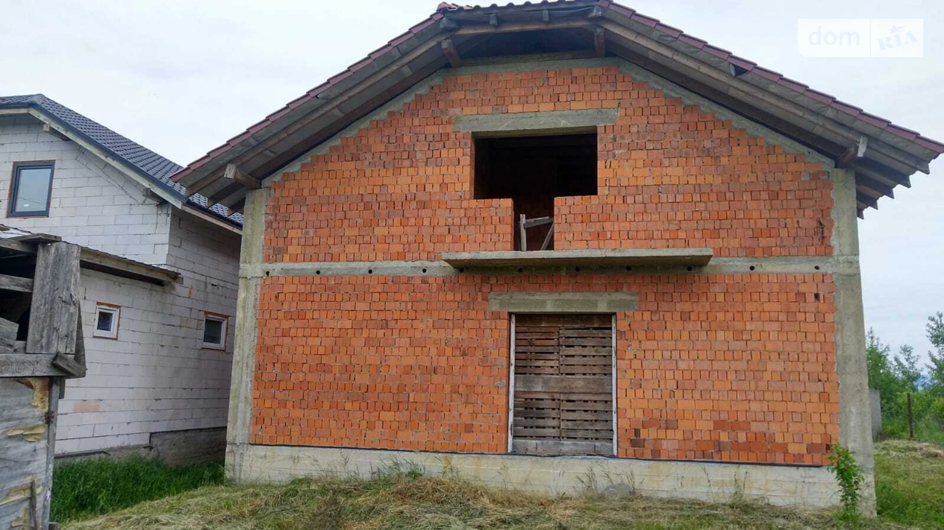 Продается дом на 2 этажа 210 кв. м с бассейном, цена: 75000 $ - фото 4