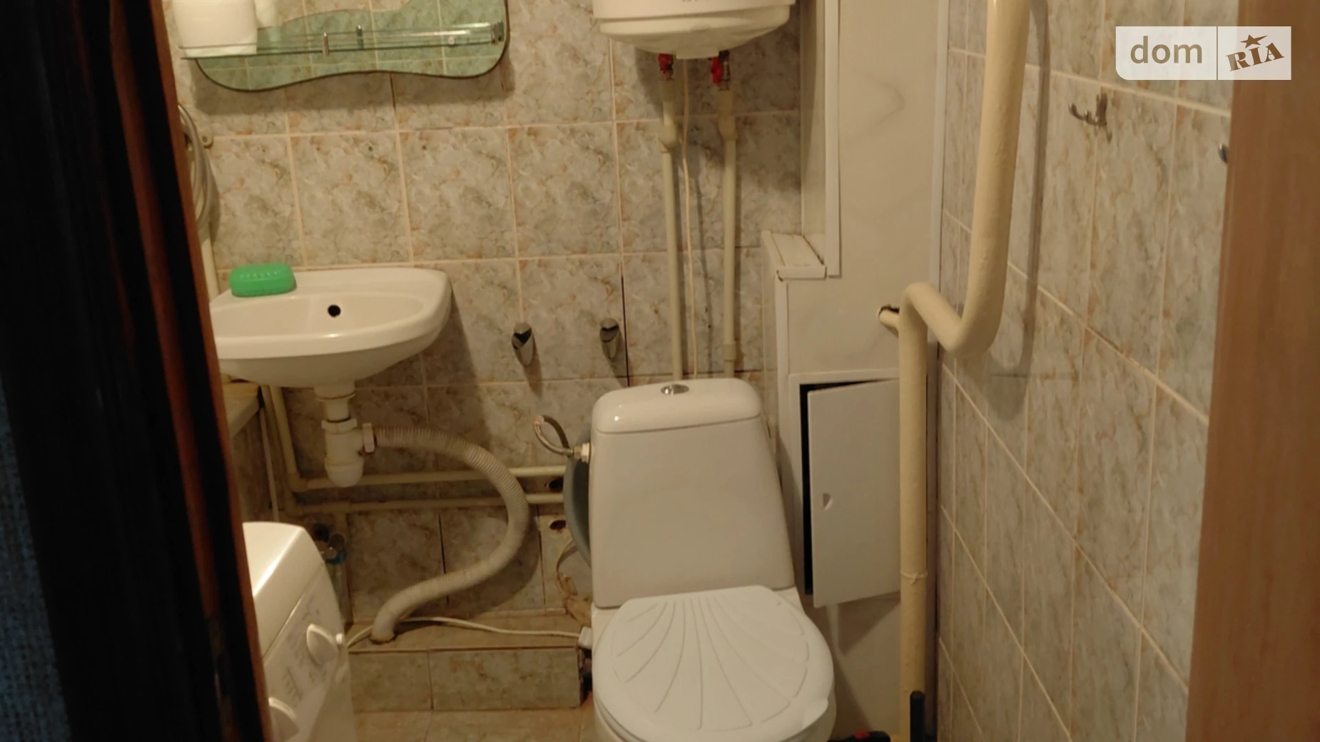 1-комнатная квартира 36 кв. м в Тернополе - фото 4