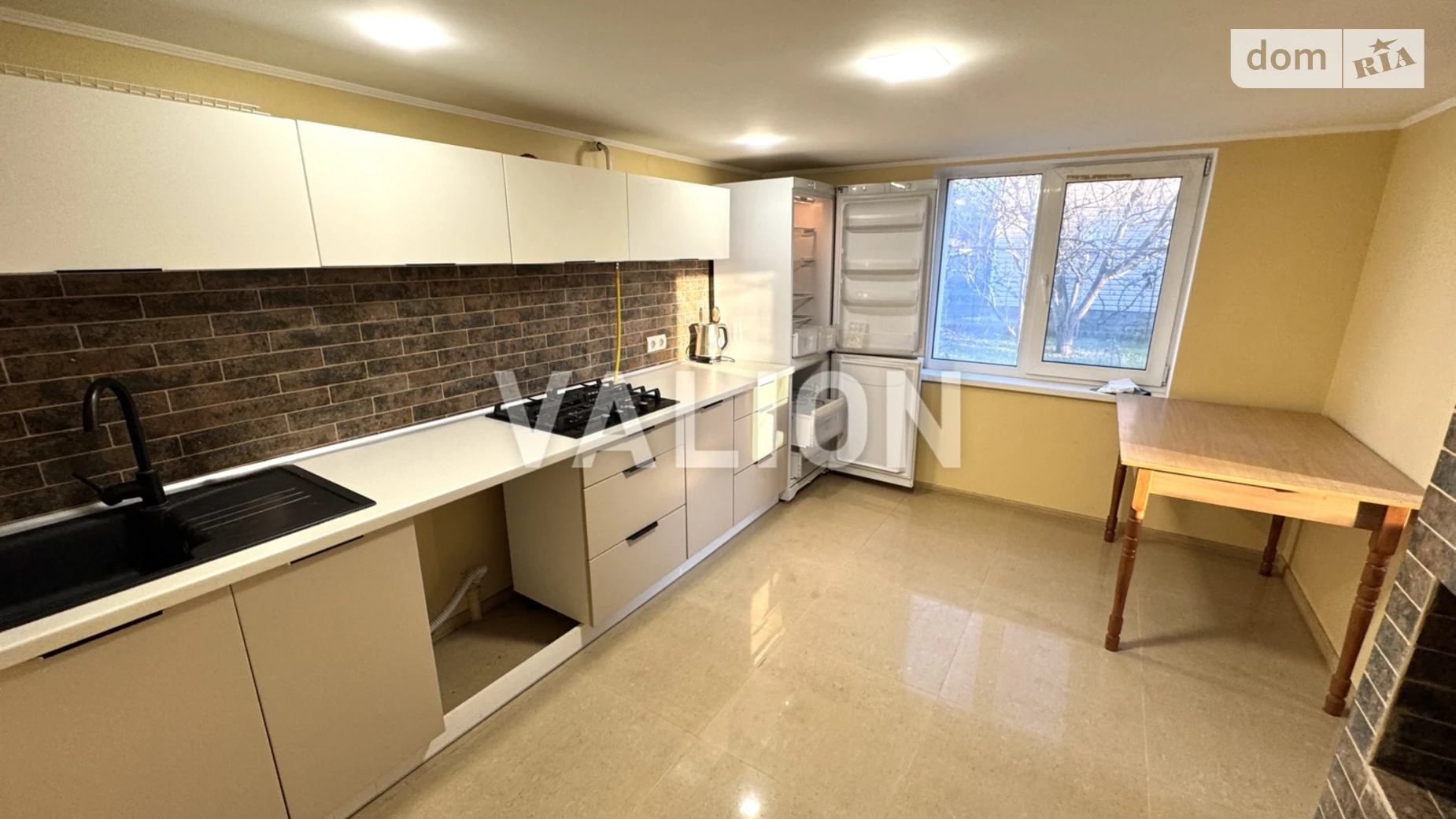 Продается дом на 3 этажа 103.3 кв. м с гаражом, цена: 69000 $ - фото 5