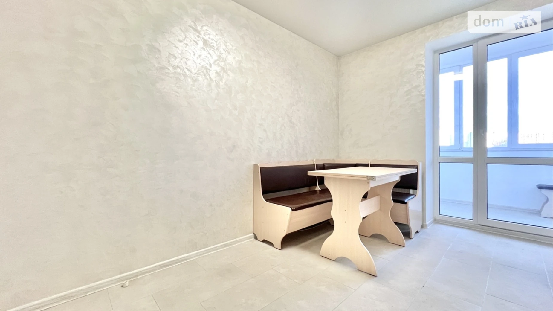 1-комнатная квартира 35 кв. м в Тернополе - фото 4