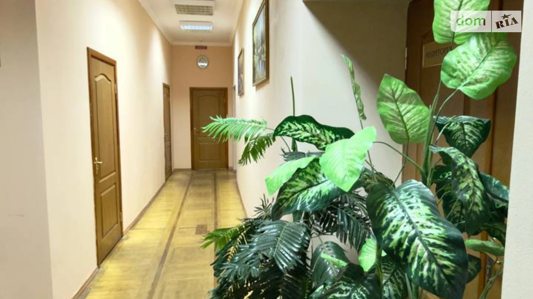 Сдается в аренду офис 82 кв. м в бизнес-центре, цена: 24600 грн - фото 3