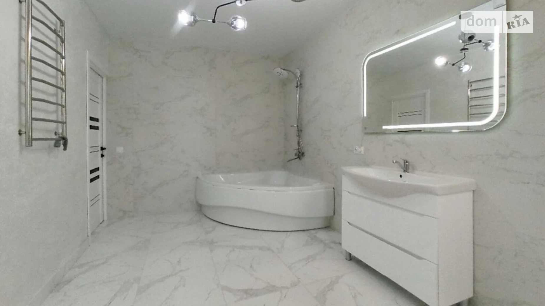 Сдается в аренду дом на 2 этажа 180 кв. м с баней/сауной, цена: 1800 $ - фото 2