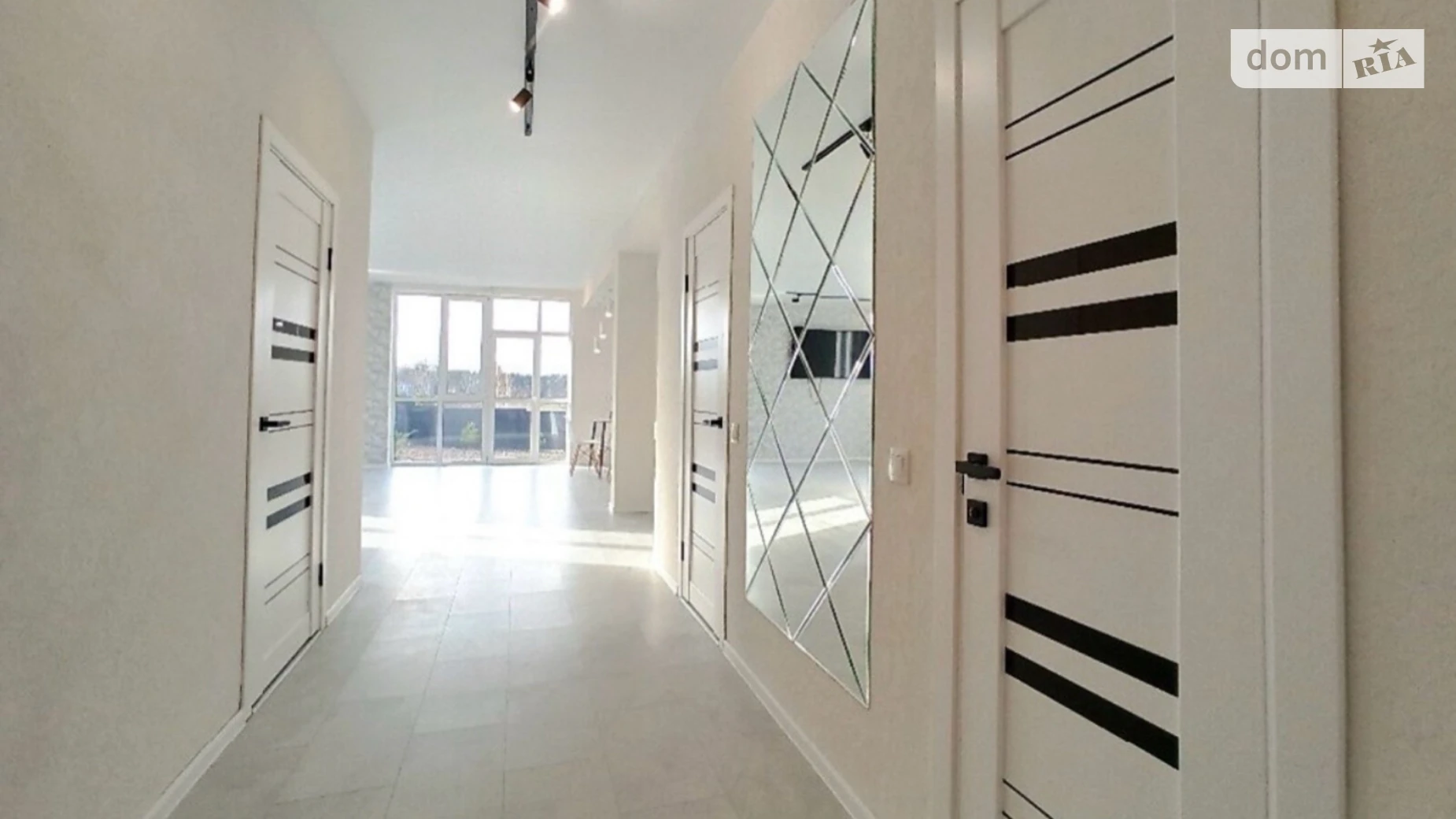 Сдается в аренду дом на 2 этажа 180 кв. м с баней/сауной, цена: 1800 $ - фото 4