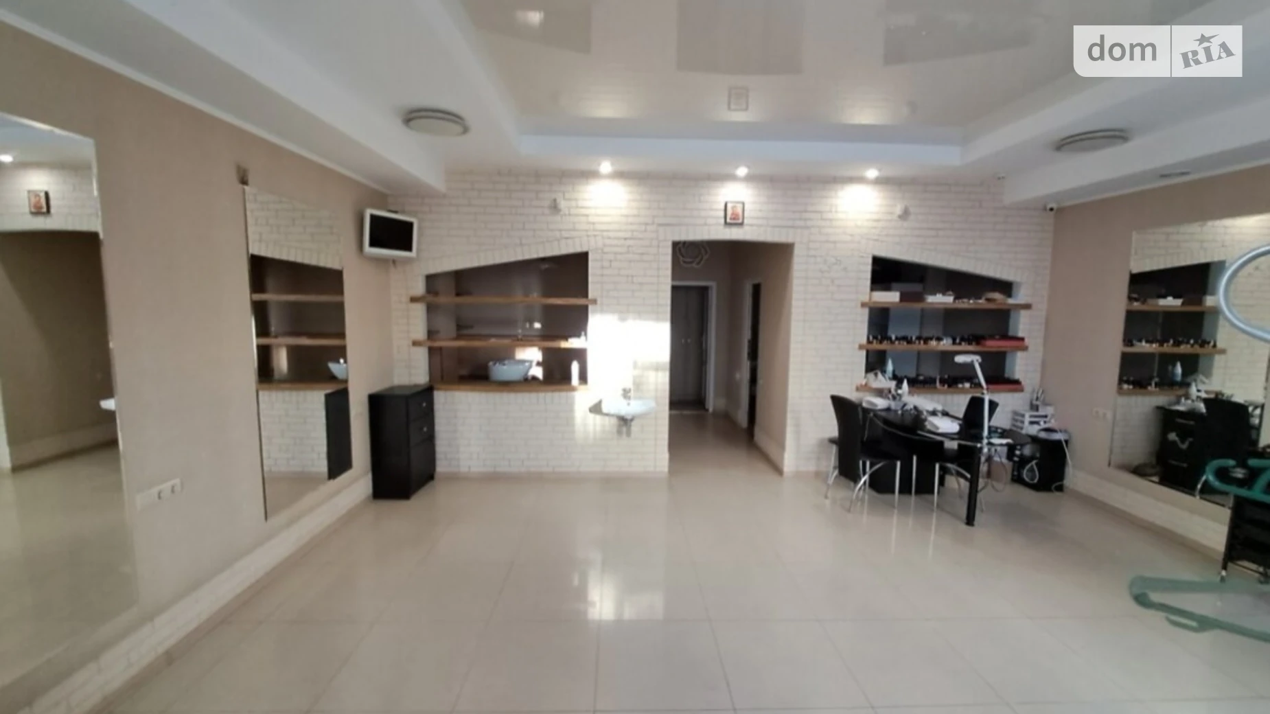 Сдается в аренду помещения свободного назначения 60 кв. м в 14-этажном здании, цена: 20000 грн - фото 5