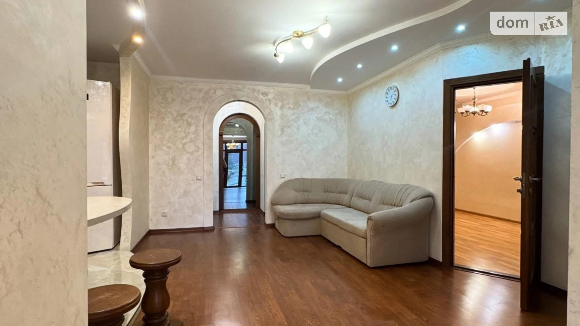 Продается помещения свободного назначения 130.6 кв. м в 5-этажном здании, цена: 270000 $ - фото 3