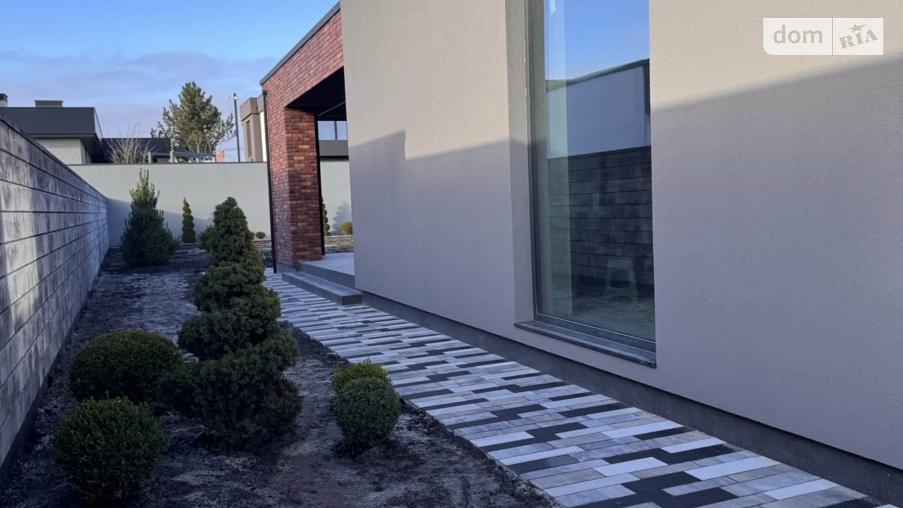 Продается одноэтажный дом 205 кв. м с балконом, цена: 355000 $ - фото 4