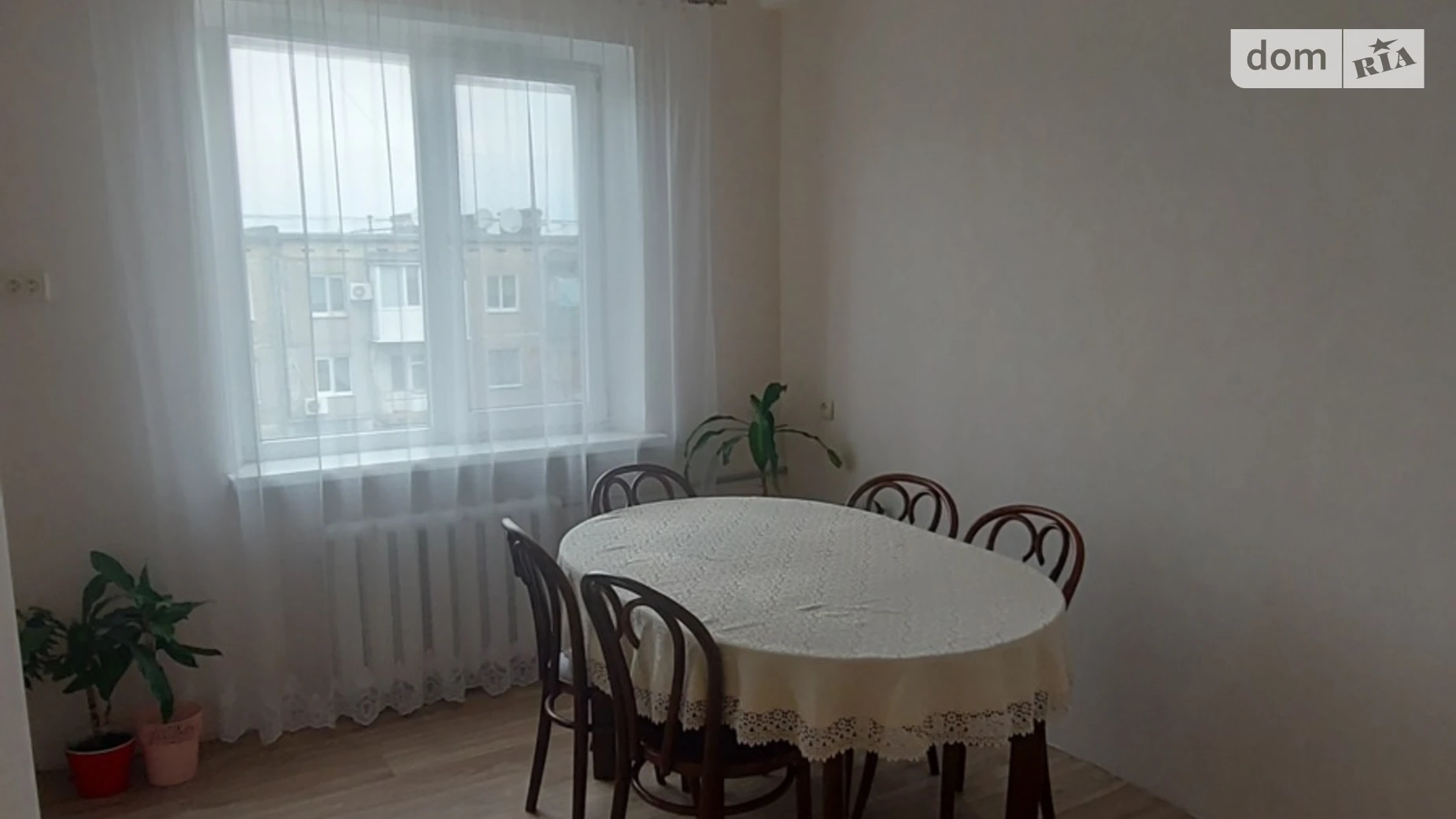 Продается 4-комнатная квартира 67.2 кв. м в Каменском, ул. Хмельницкого, 19 - фото 3