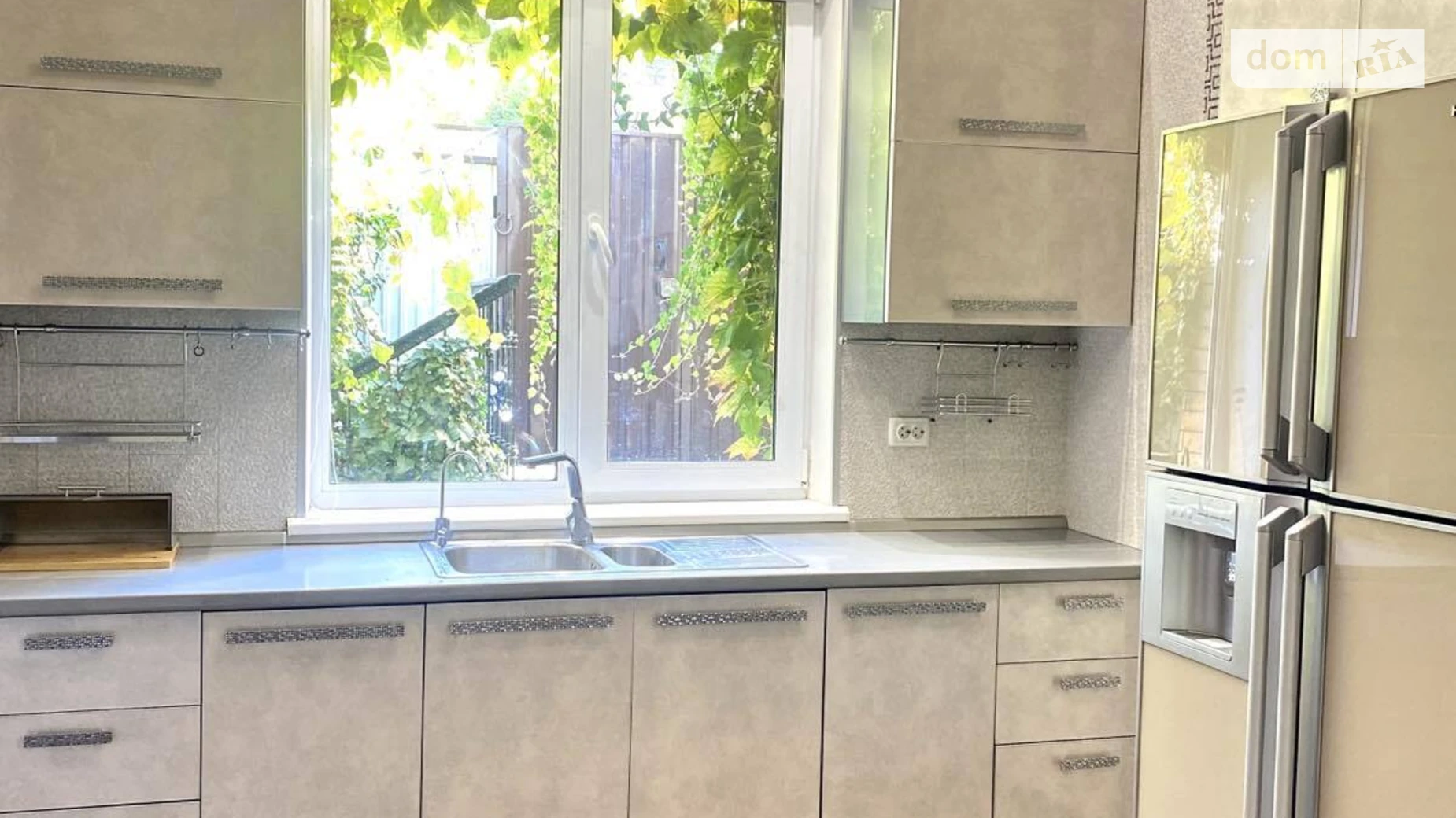 Сдается в аренду дом на 2 этажа 164 кв. м с беседкой, цена: 59999 грн - фото 2