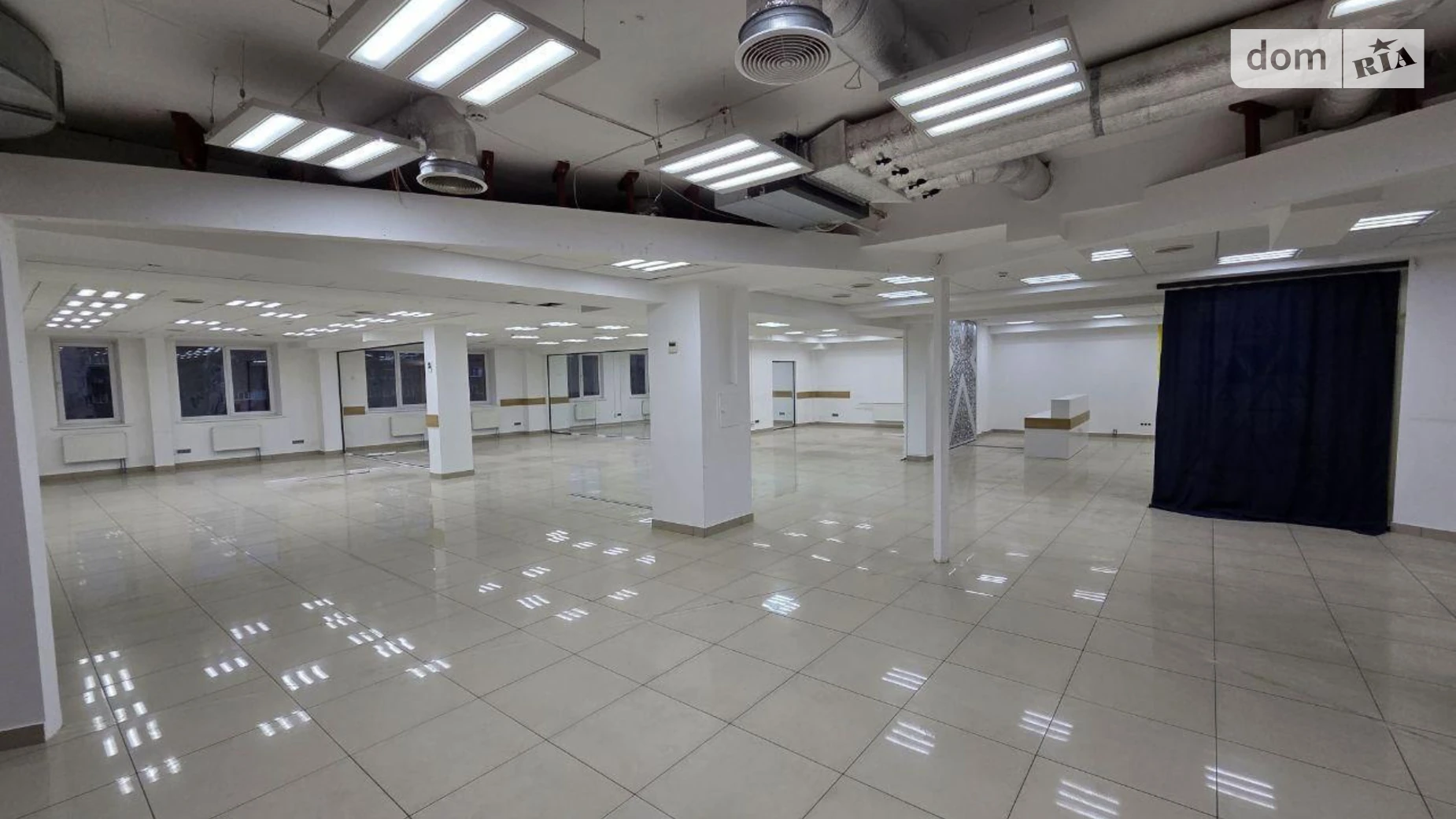 Сдается в аренду офис 1200 кв. м в бизнес-центре, цена: 15800 $ - фото 3