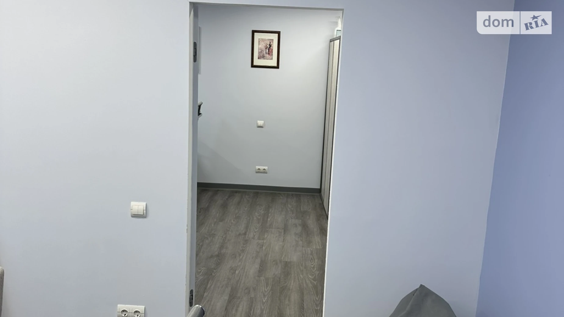 Сдается в аренду офис 47.8 кв. м в бизнес-центре, цена: 1291 $ - фото 4