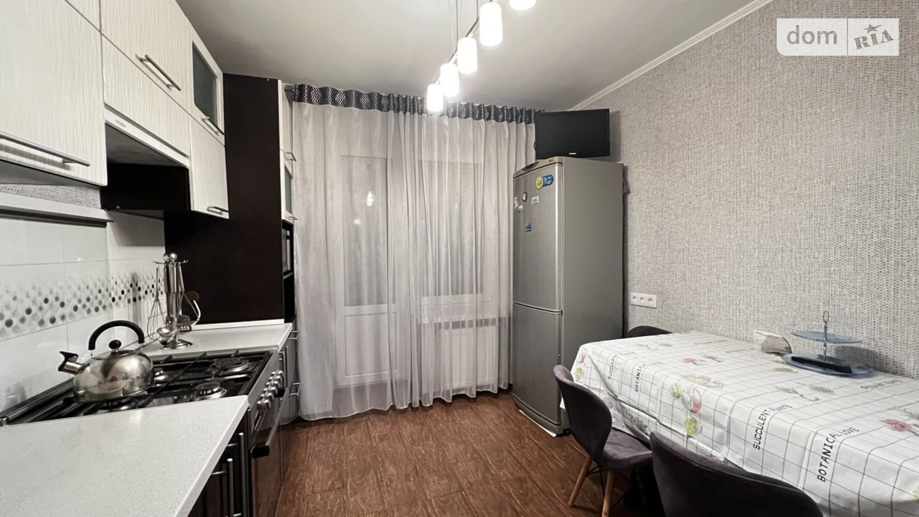 Здається в оренду 2-кімнатна квартира 65.5 кв. м у Чернігові, просп. Миру, 263 - фото 2