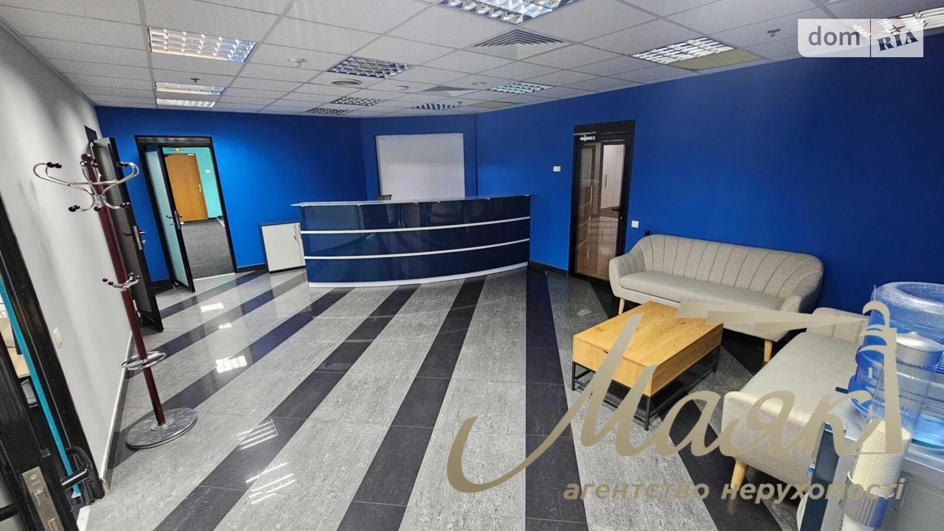 Сдается в аренду офис 200 кв. м в бизнес-центре, цена: 8000 $ - фото 3