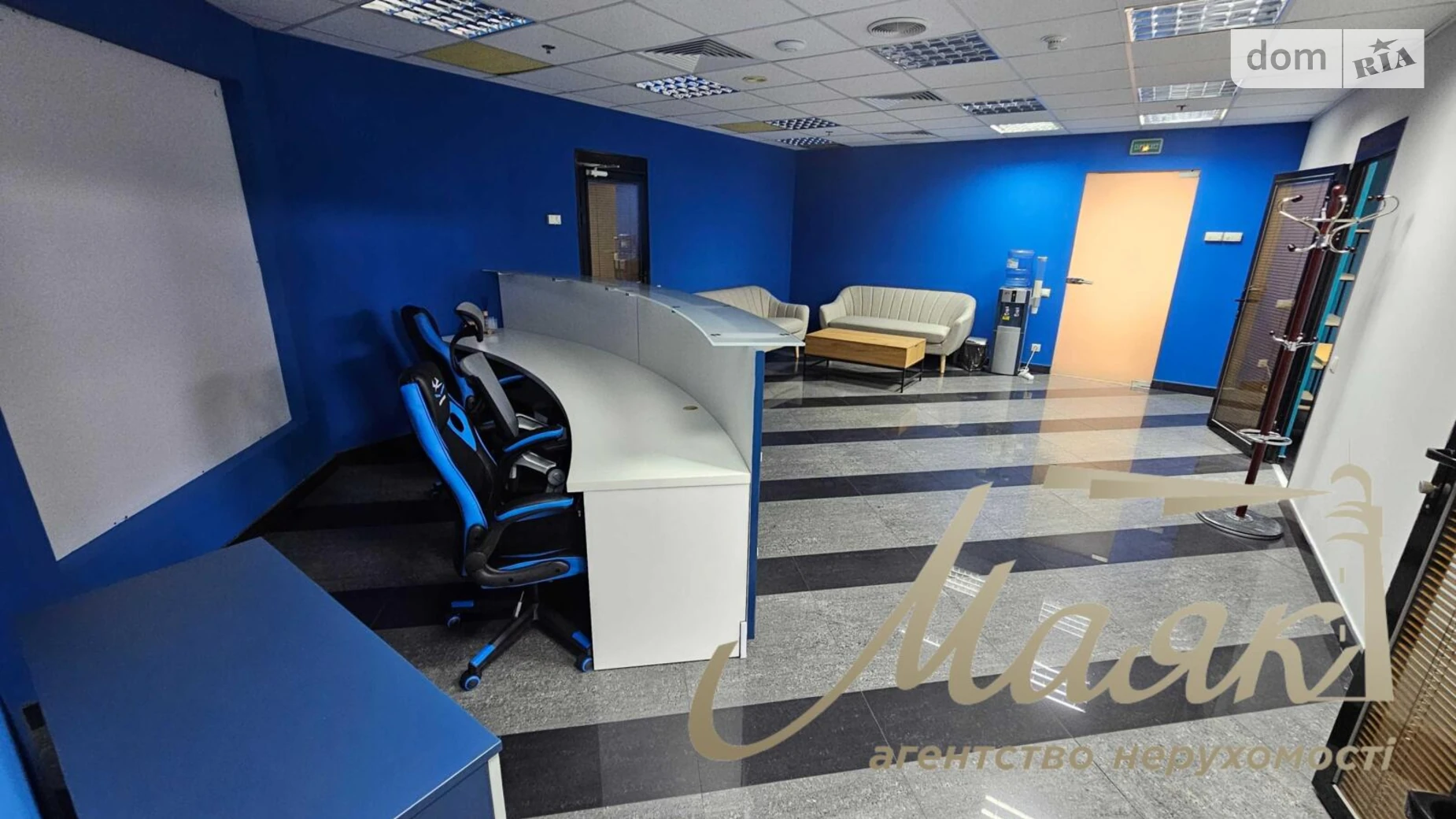 Сдается в аренду офис 200 кв. м в бизнес-центре, цена: 8000 $ - фото 5