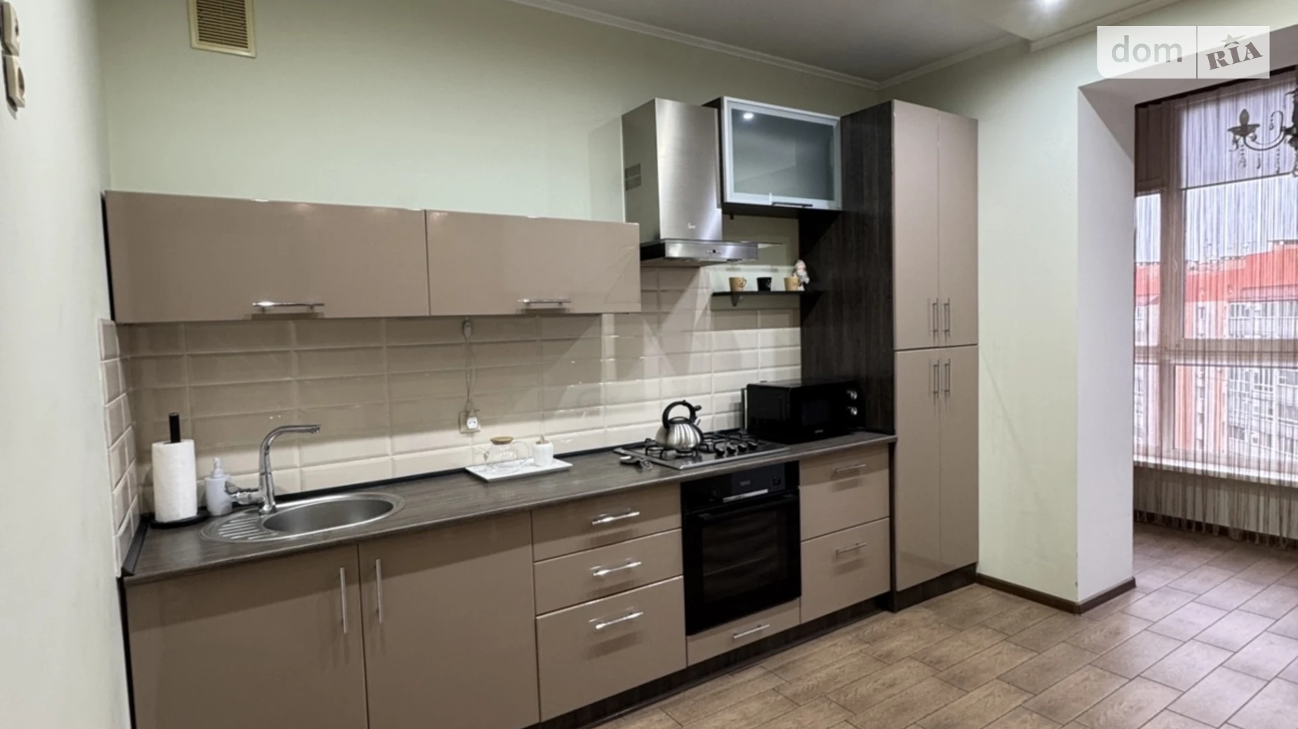 Сдается в аренду 1-комнатная квартира 52 кв. м в Виннице, ул. Анатолия Бортняка, 10 - фото 2