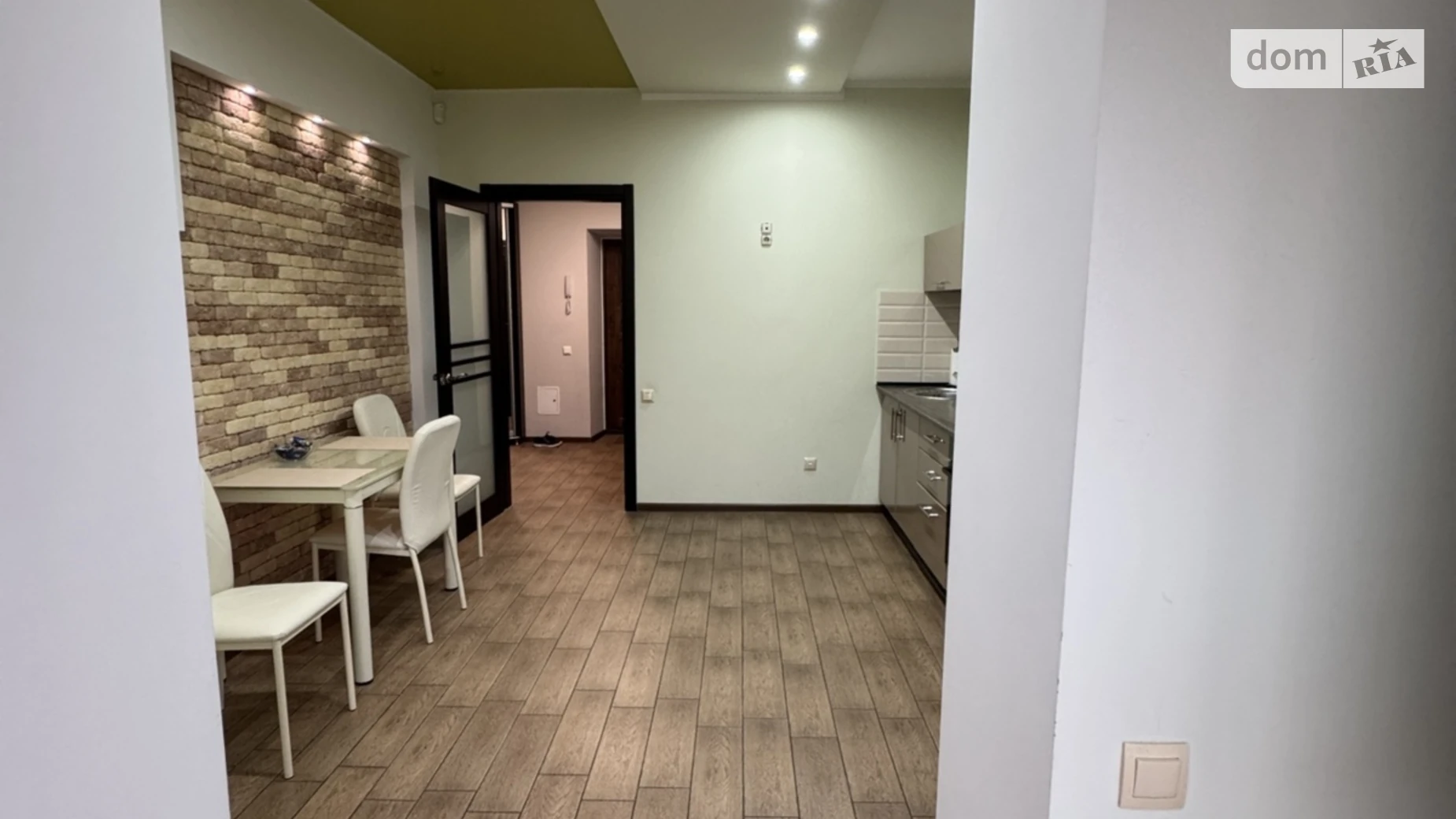 Сдается в аренду 1-комнатная квартира 52 кв. м в Виннице, ул. Анатолия Бортняка, 10 - фото 3