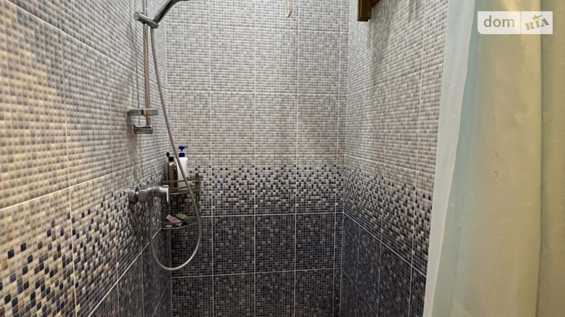 Продается дом на 2 этажа 175.9 кв. м с участком, цена: 290000 € - фото 5