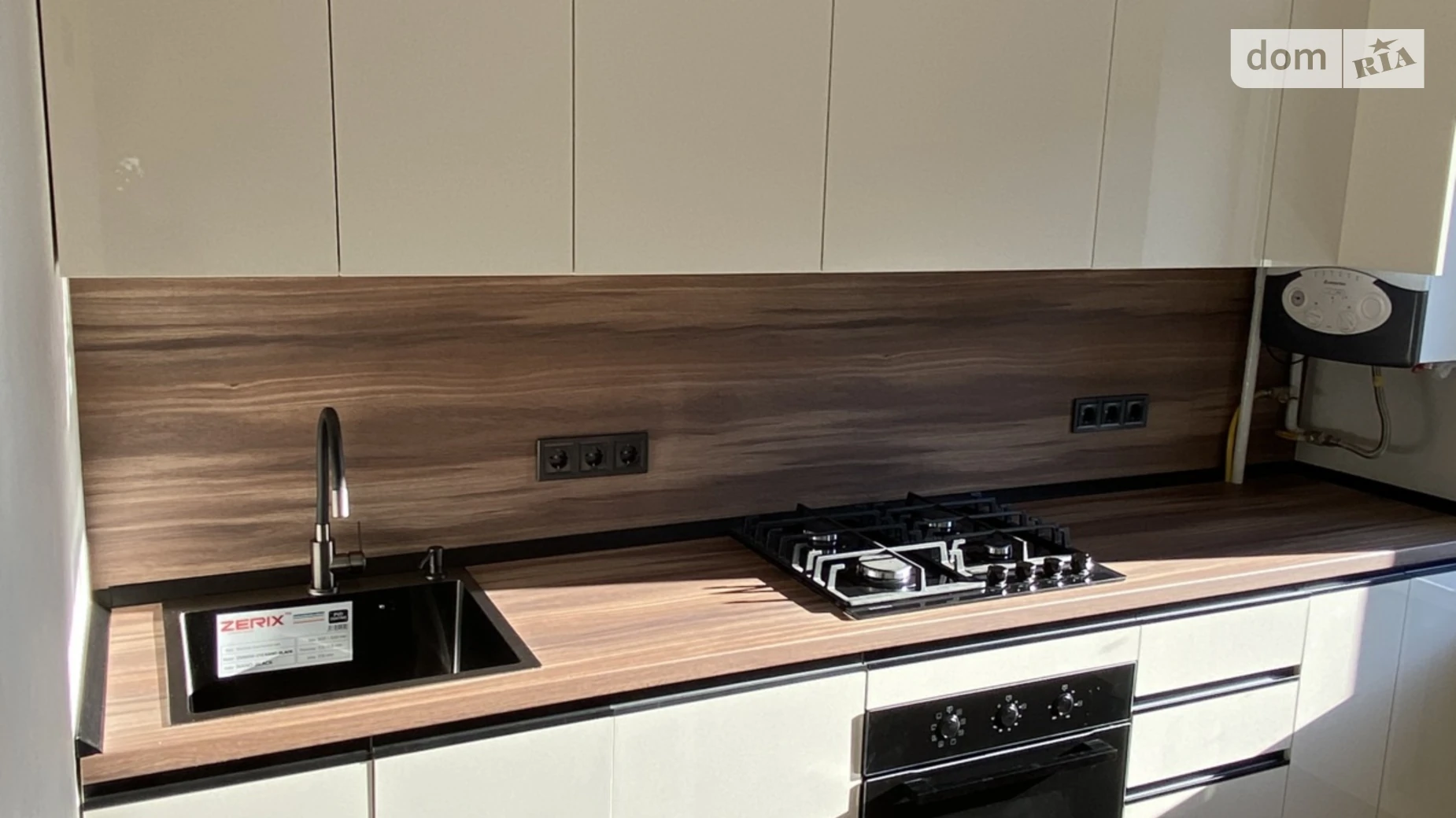 Продается 2-комнатная квартира 47.4 кв. м в Виннице, ул. Академика Янгеля, 15 - фото 2