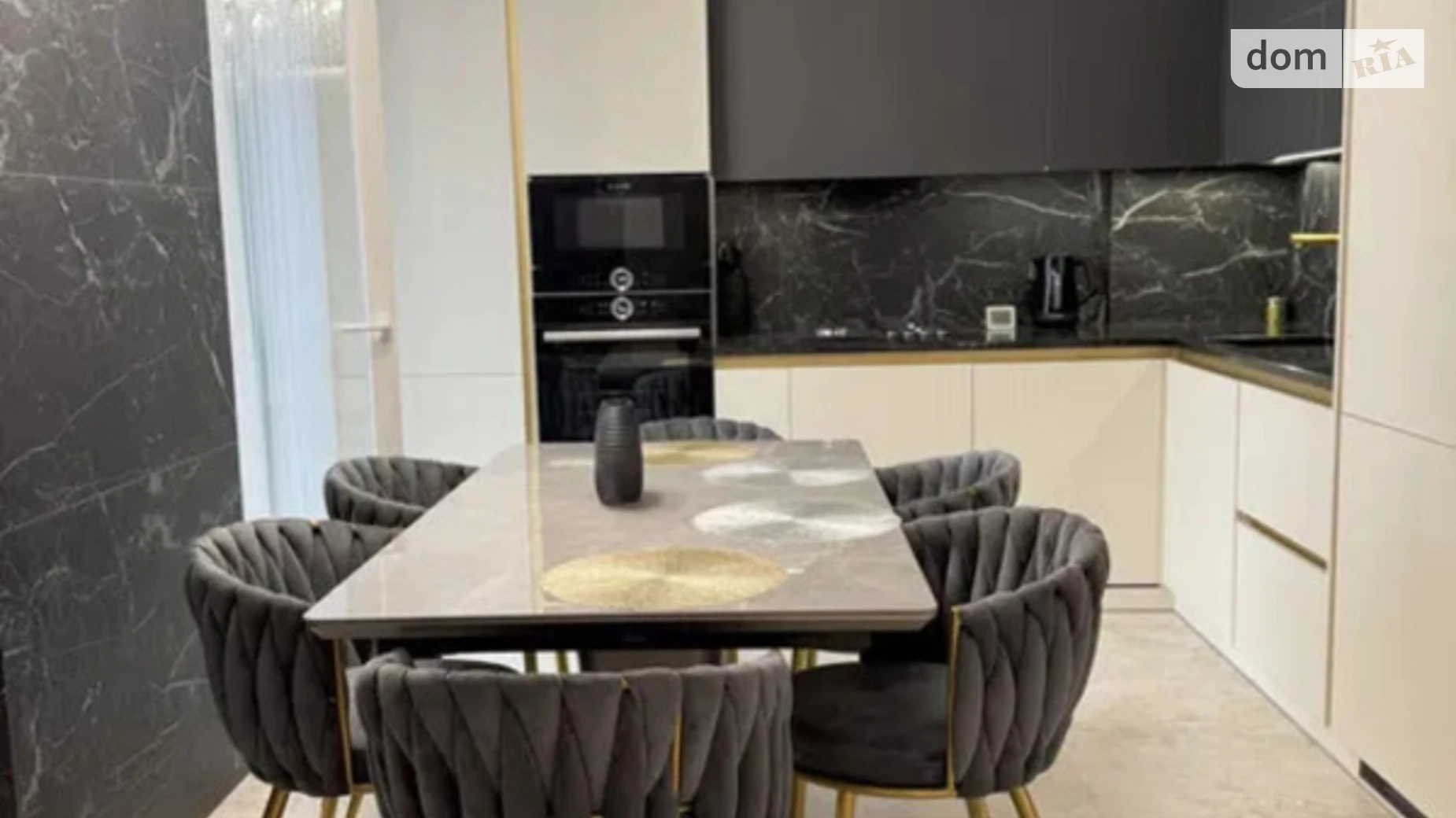 4-комнатная квартира 105 кв. м в Луцке, ул. Черновола Вячеслава - фото 3