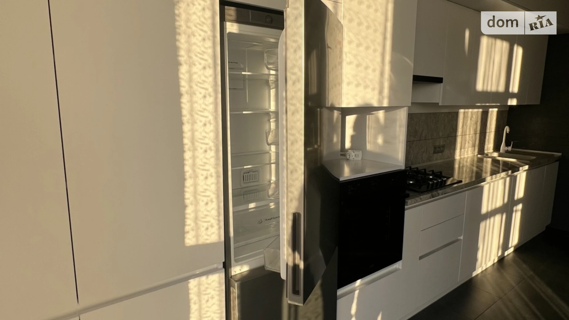 Продается 1-комнатная квартира 52 кв. м в Виннице, ул. Трамвайная, 3В - фото 2