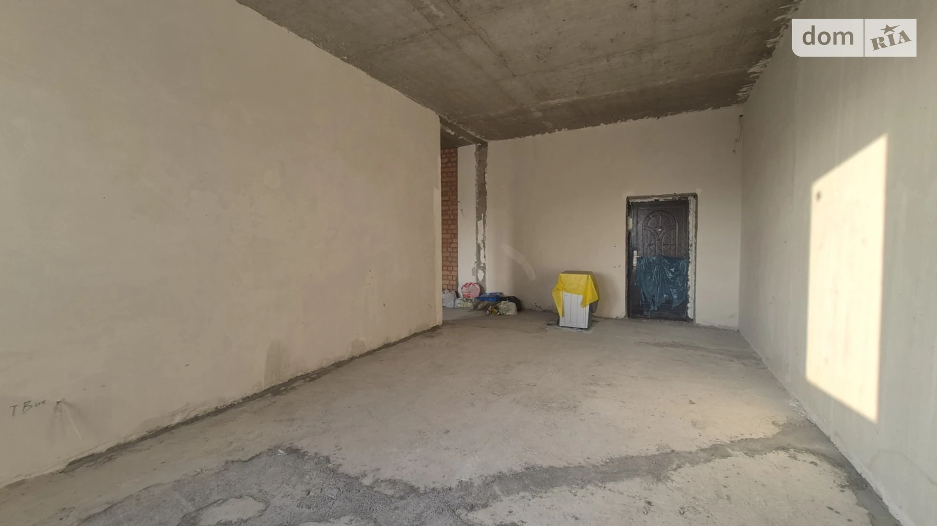 Продается 1-комнатная квартира 57 кв. м в Черноморске, ул. Парусная - фото 5