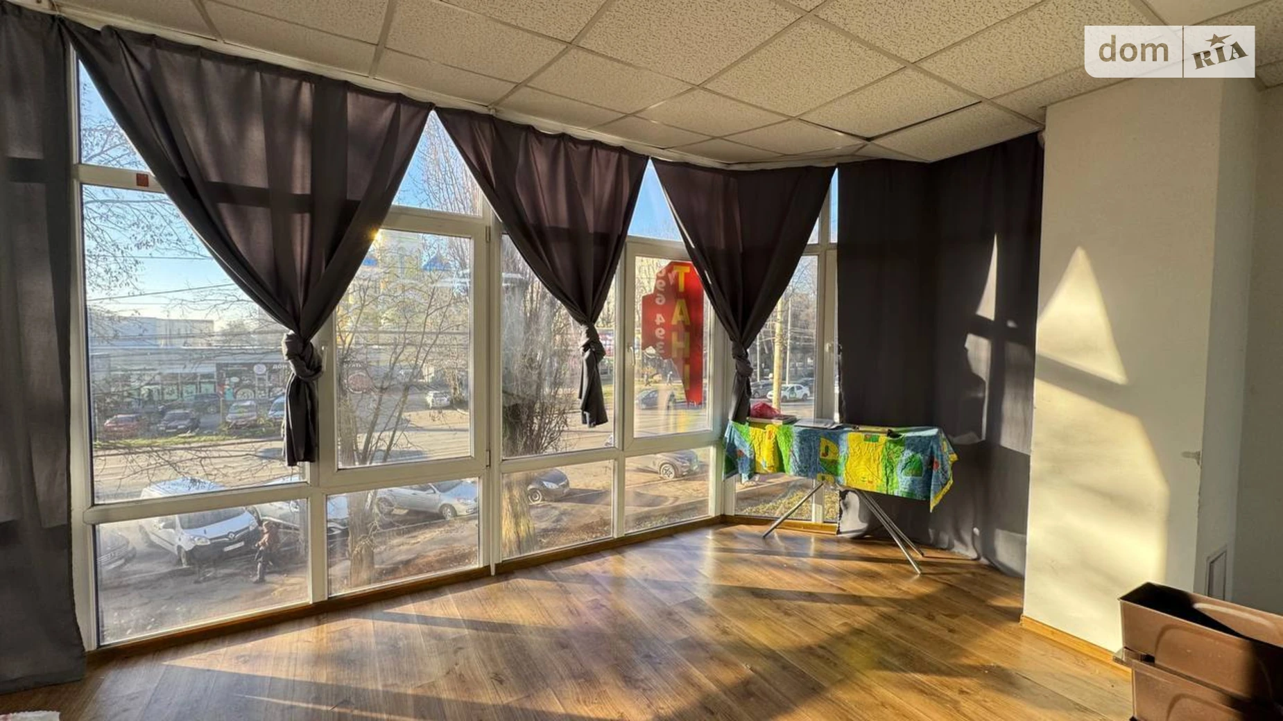 Сдается в аренду офис 76 кв. м в бизнес-центре, цена: 11400 грн - фото 3